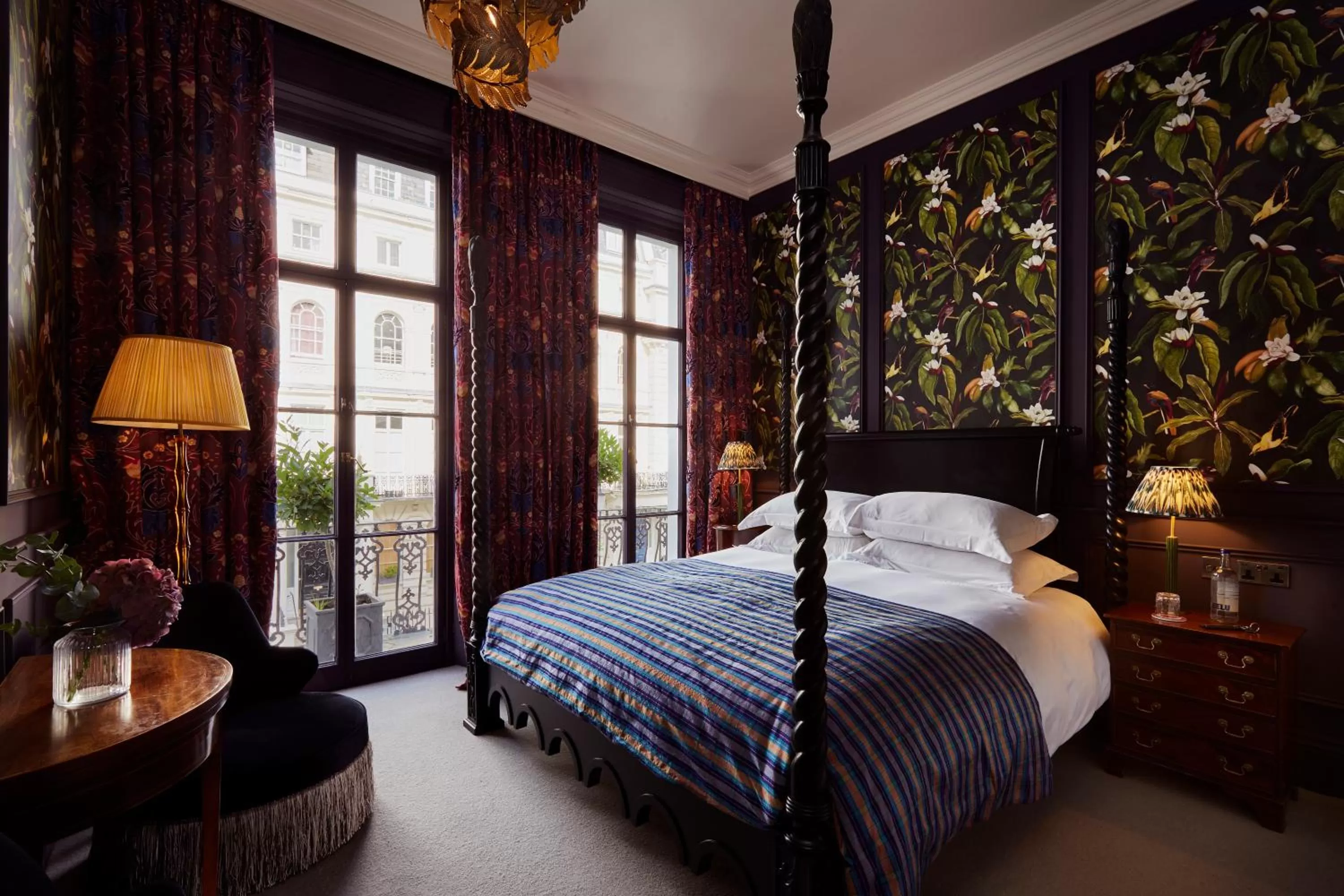 Bedroom, Bed in The Portobello Hotel