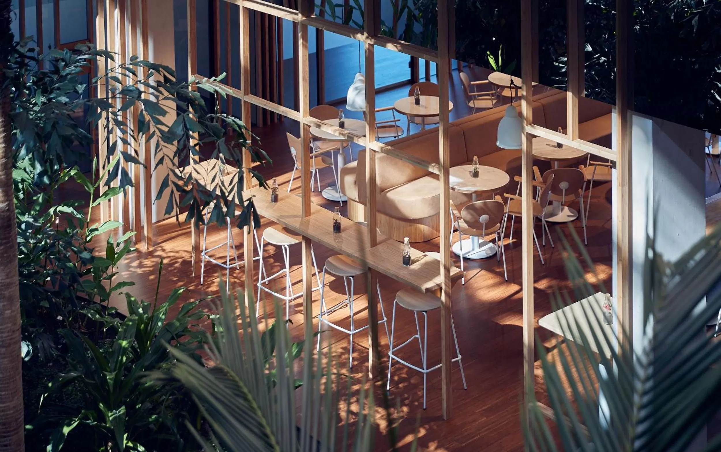 Food and drinks in Hotel Jakarta Amsterdam