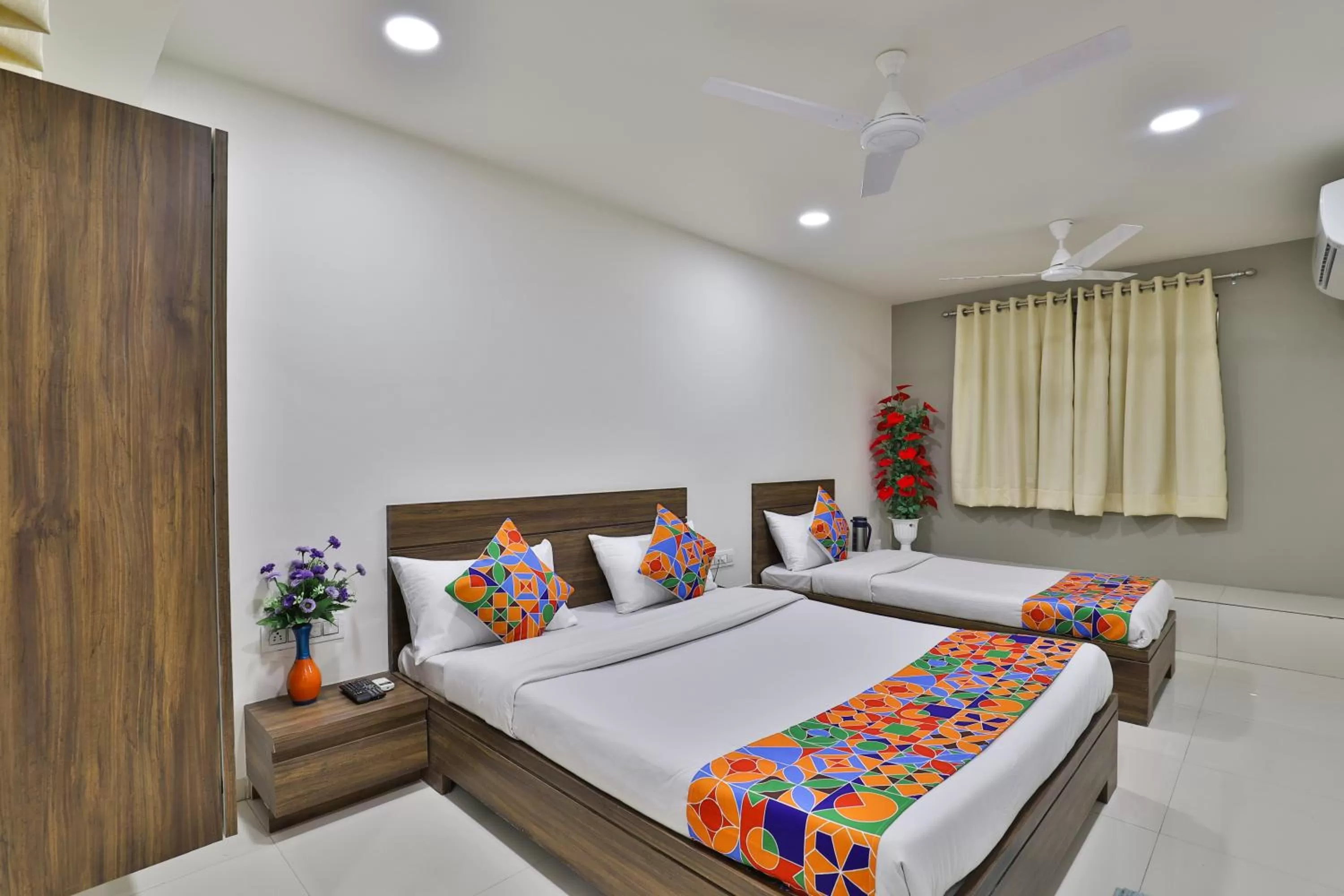 Bed in Hotel Nice RAILWAY STATION