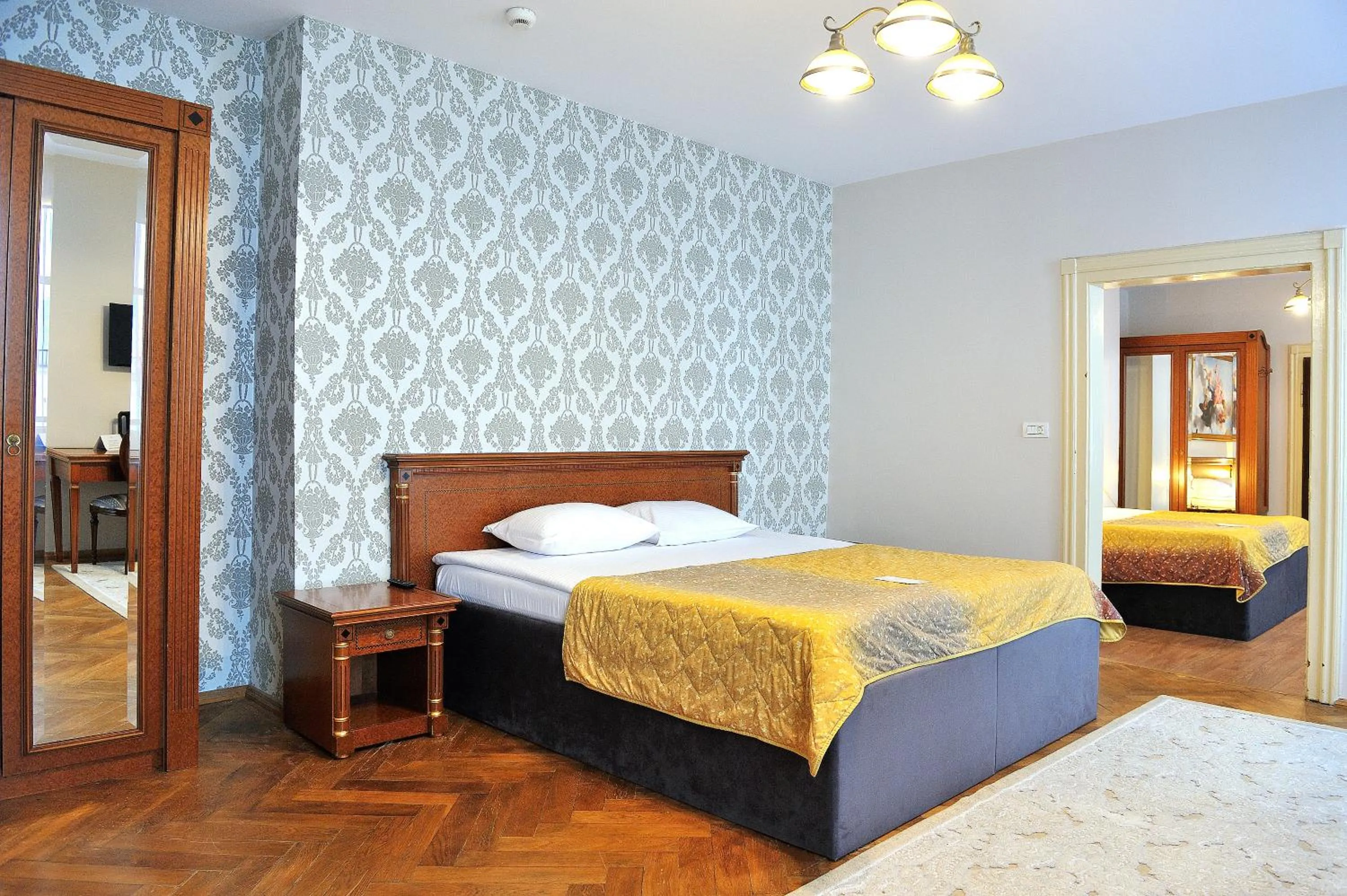 Bedroom, Bed in Safrano Palace