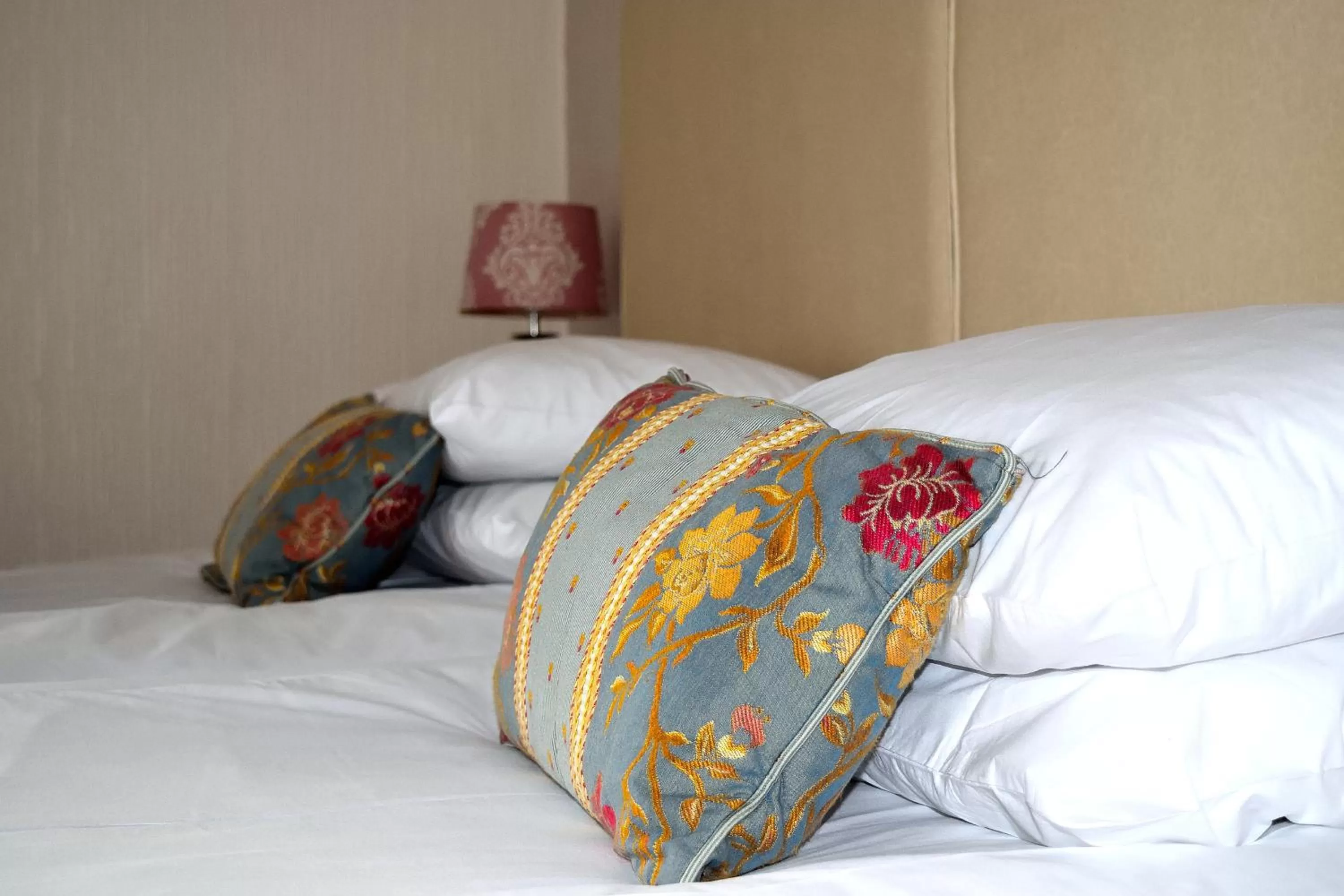 Bed in Ardvane Bed & Breakfast