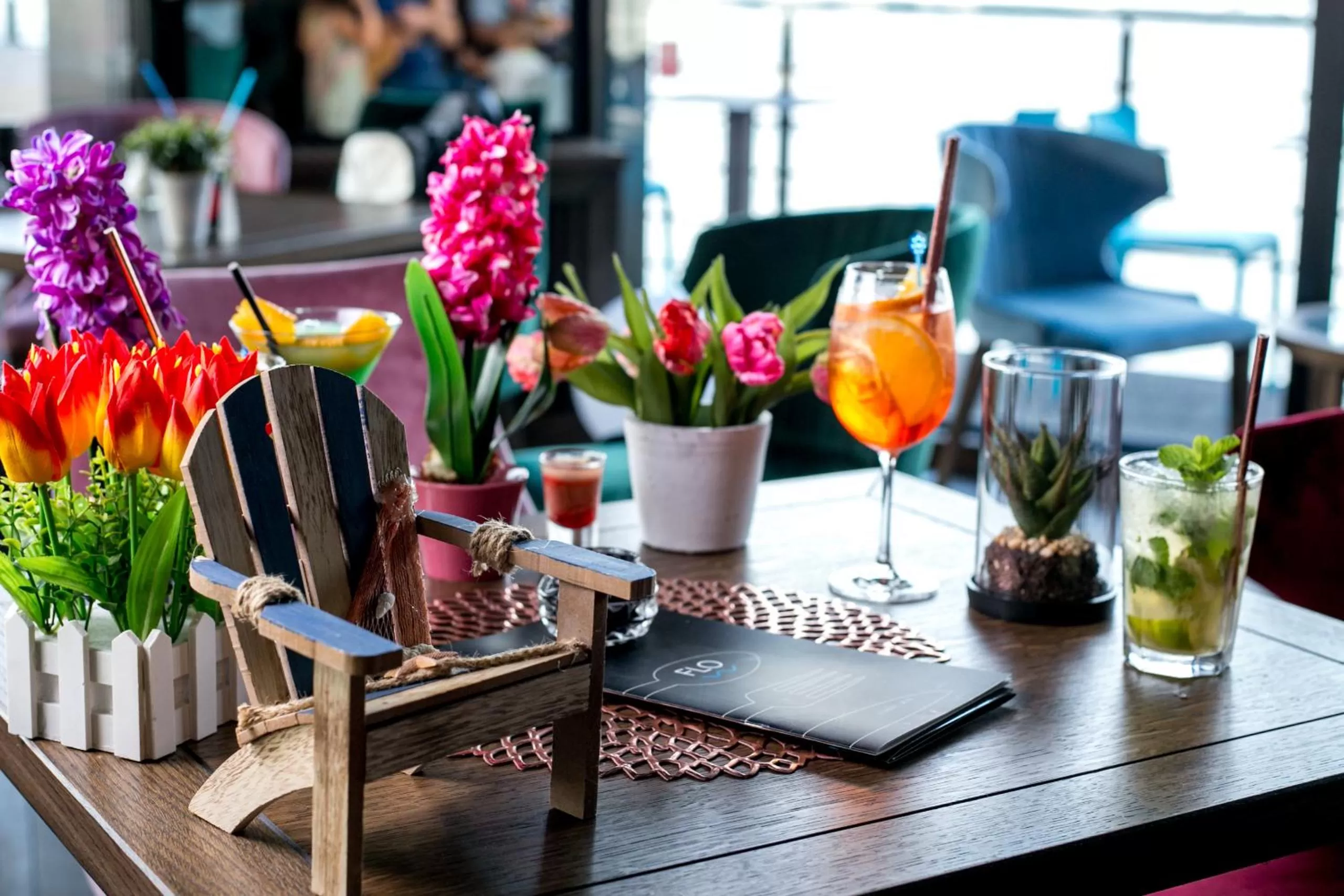 Alcoholic drinks in FLOW