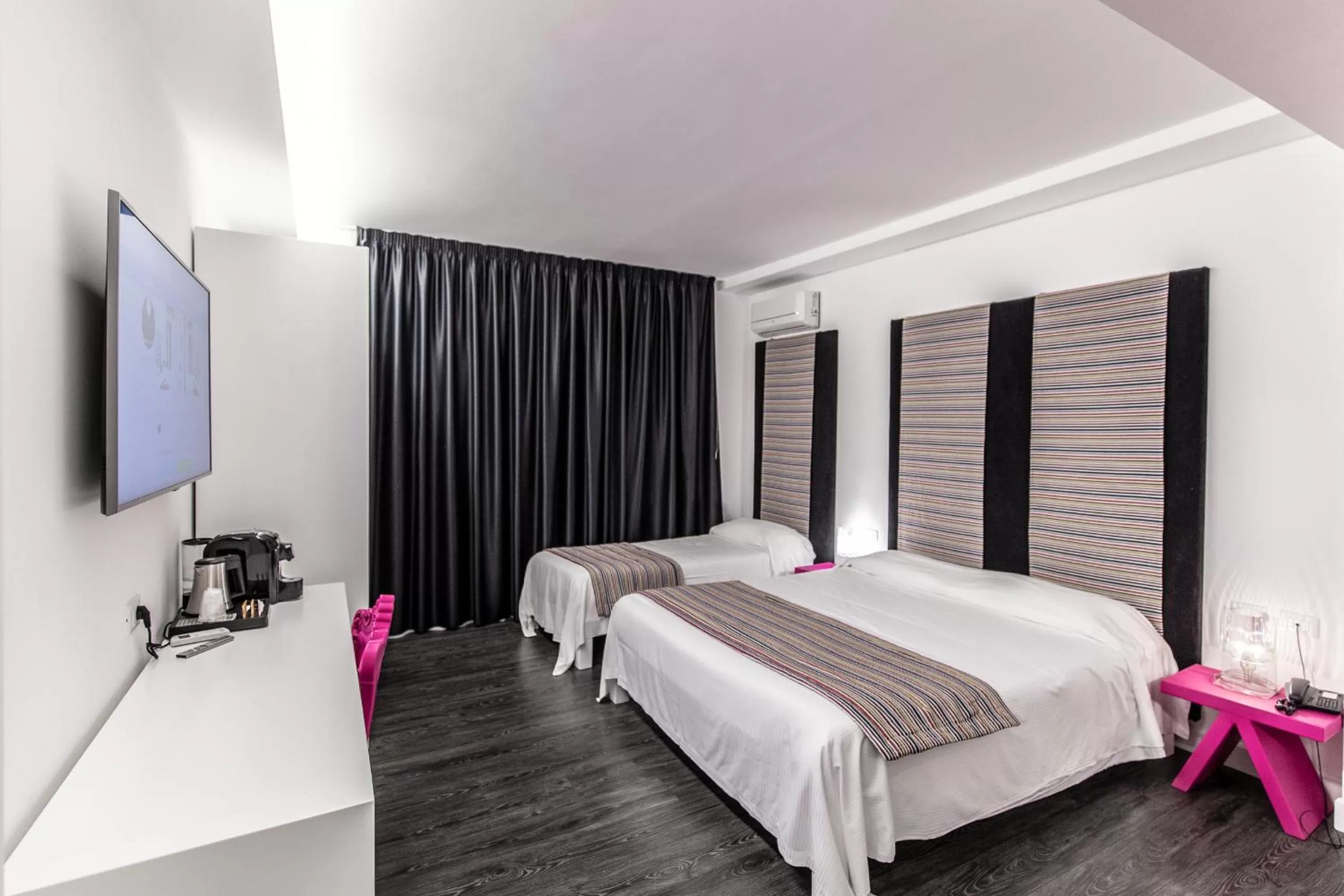 Bed in Hotel La Compagnia Del Viaggiatore