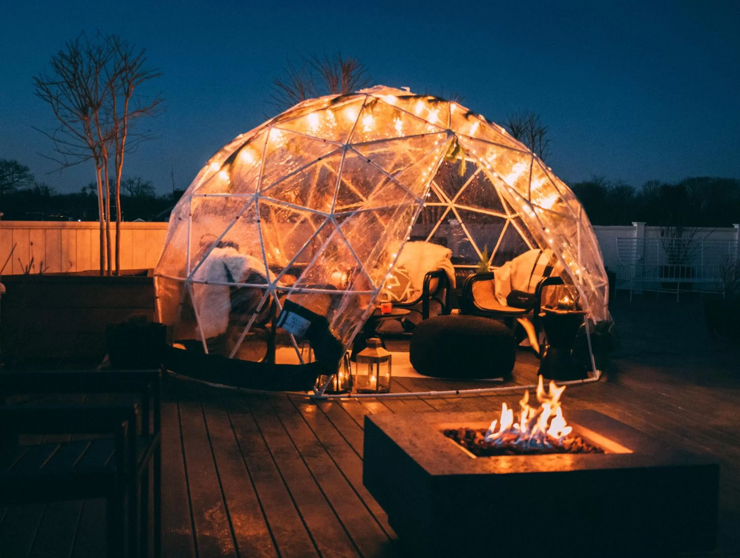 Night in The Menhaden Hotel