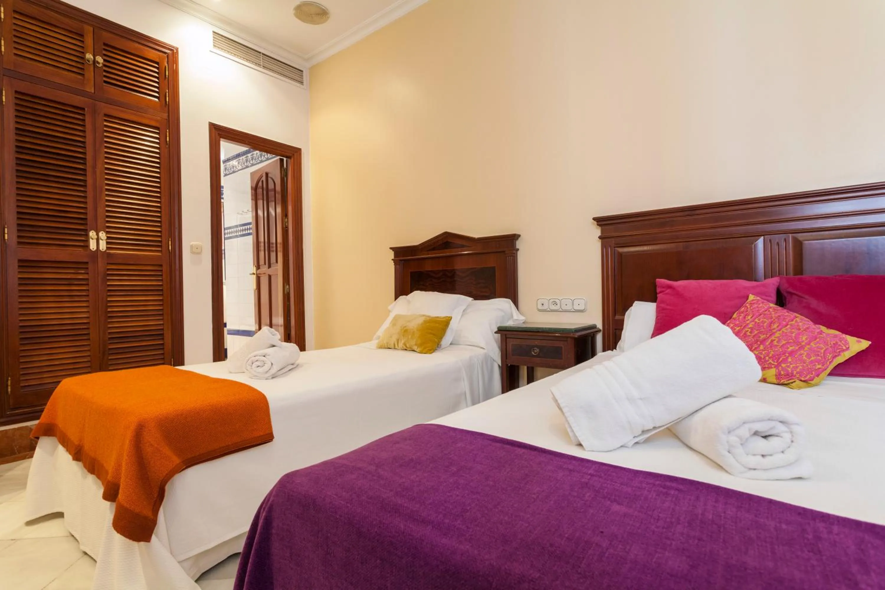 Photo of the whole room, Bed in Hotel Baco