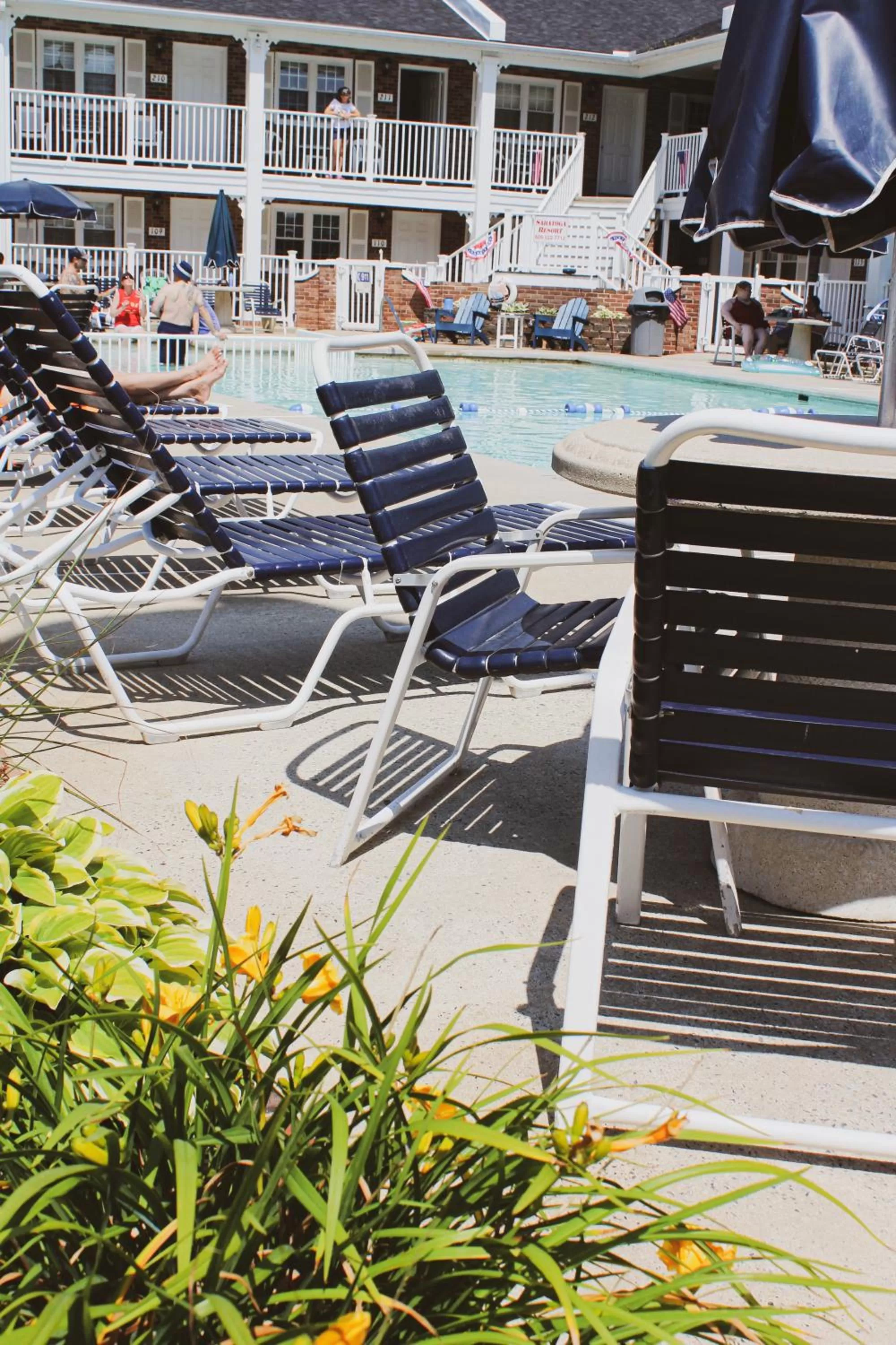 Pool view in Saratoga Resort