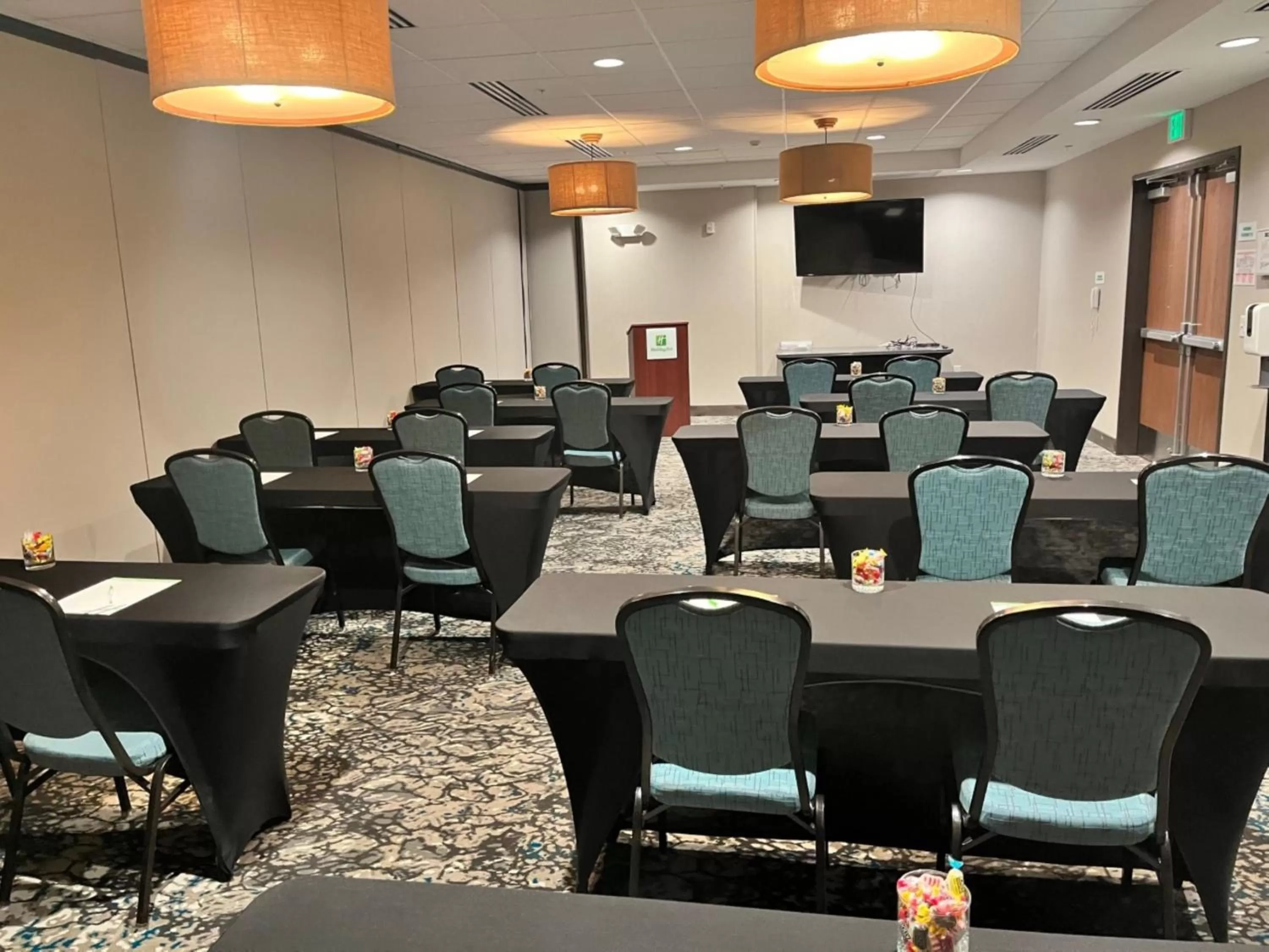 Meeting/conference room in Holiday Inn & Suites Denver Tech Center-Centennial by IHG