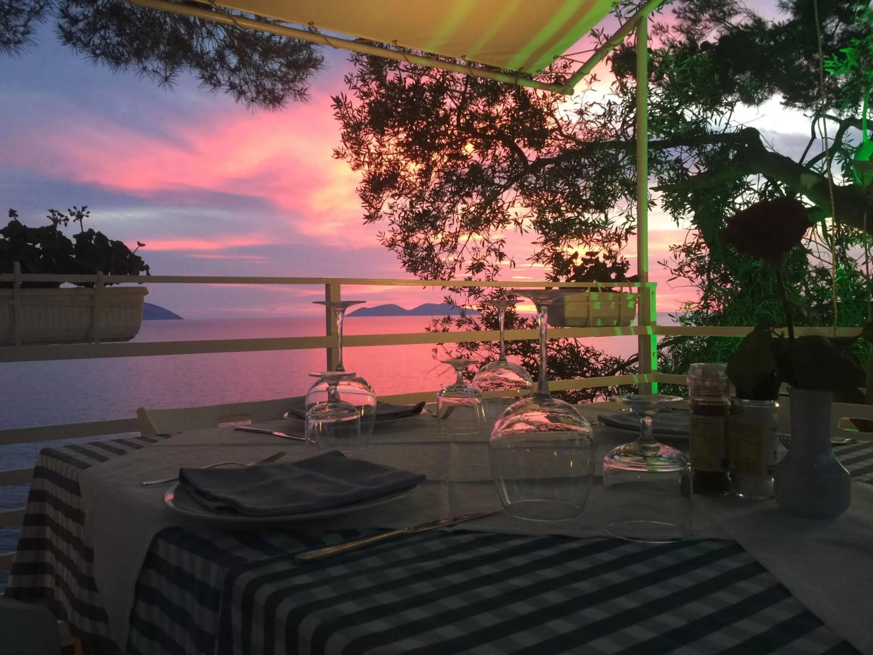 Food and drinks in Le Palazzine Hotel