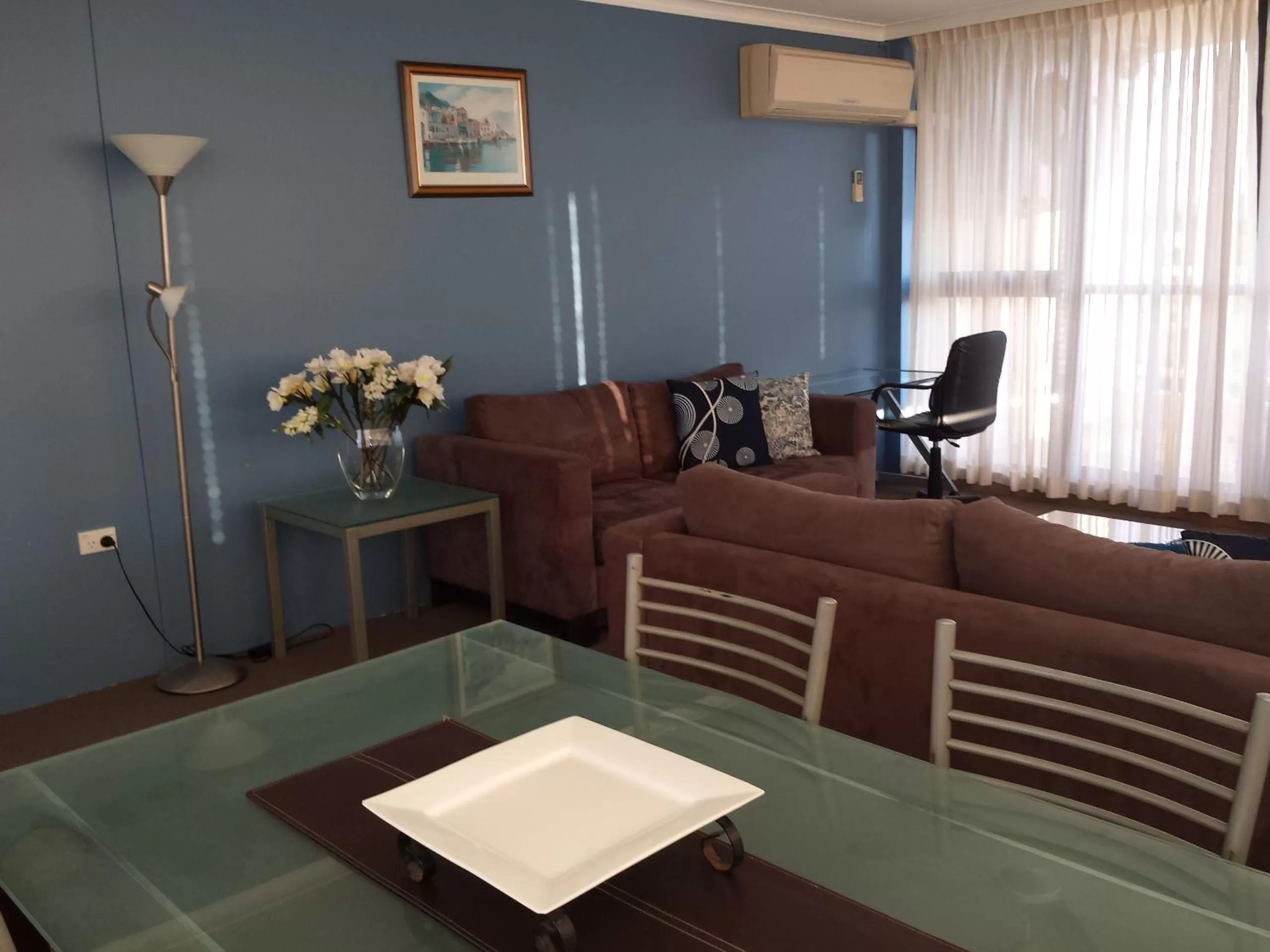 Day in Kirribilli Apartments