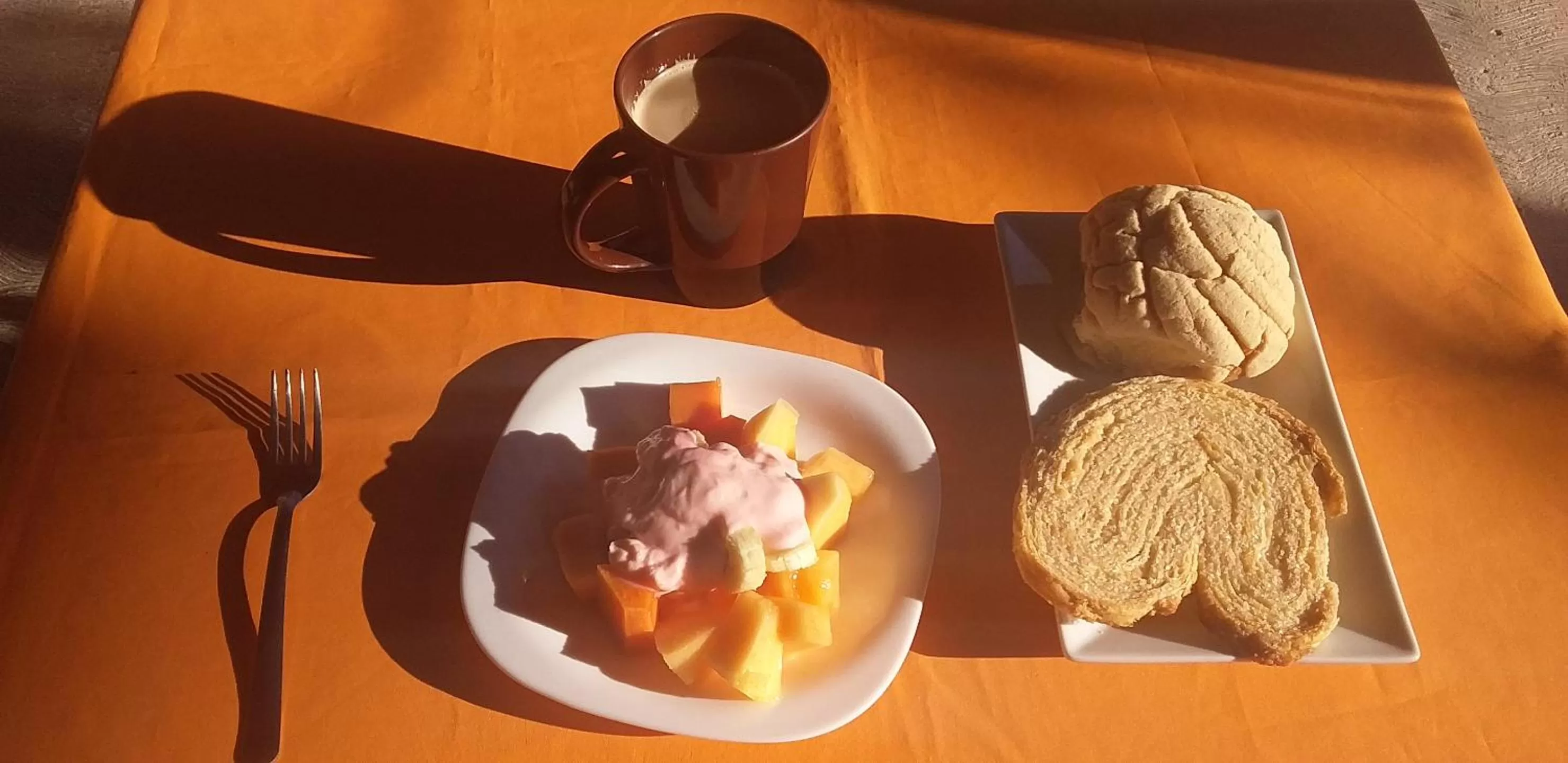 Restaurant/places to eat in casa YAAKUNAH