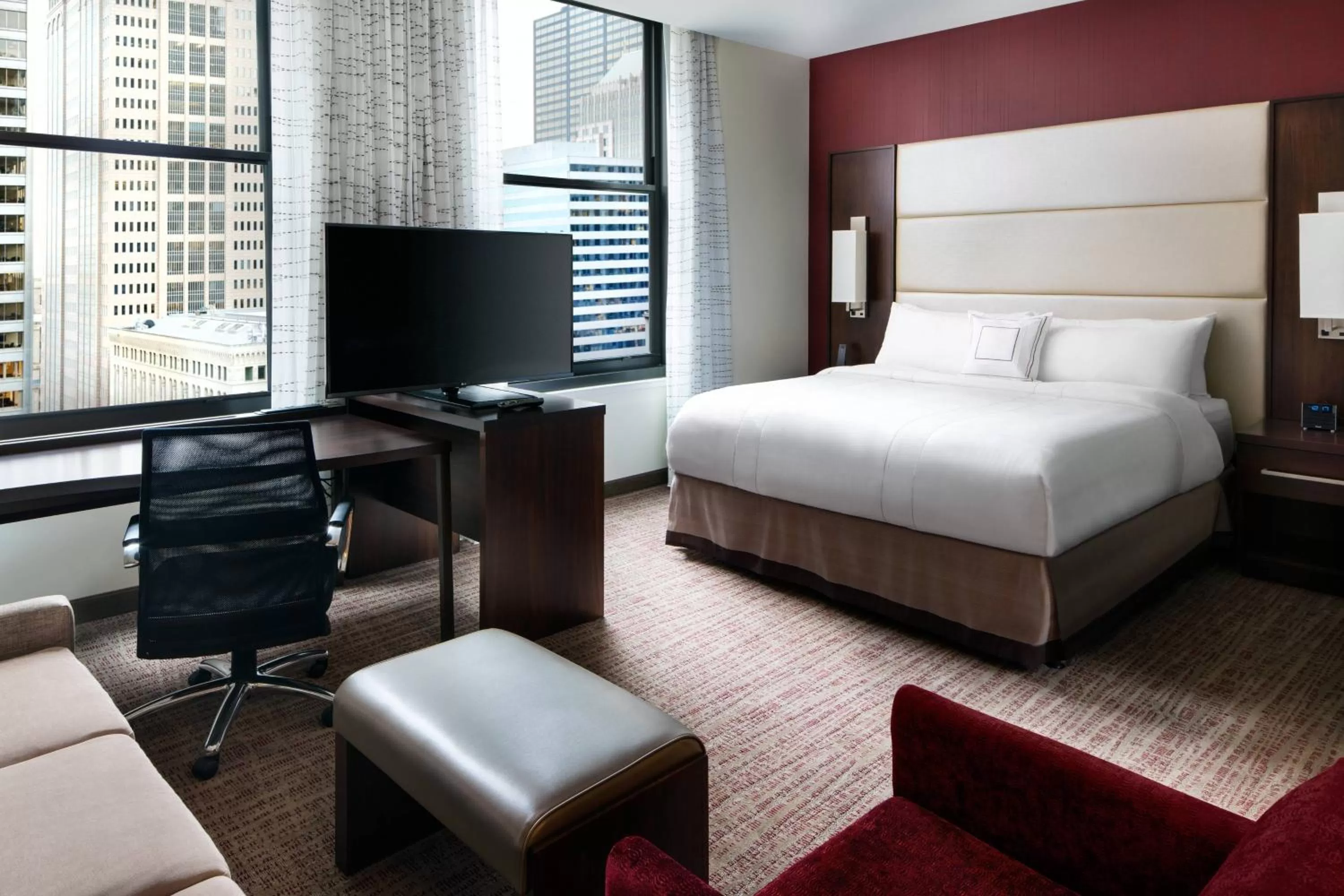 Photo of the whole room, Bed in Residence Inn by Marriott Chicago Downtown/Loop