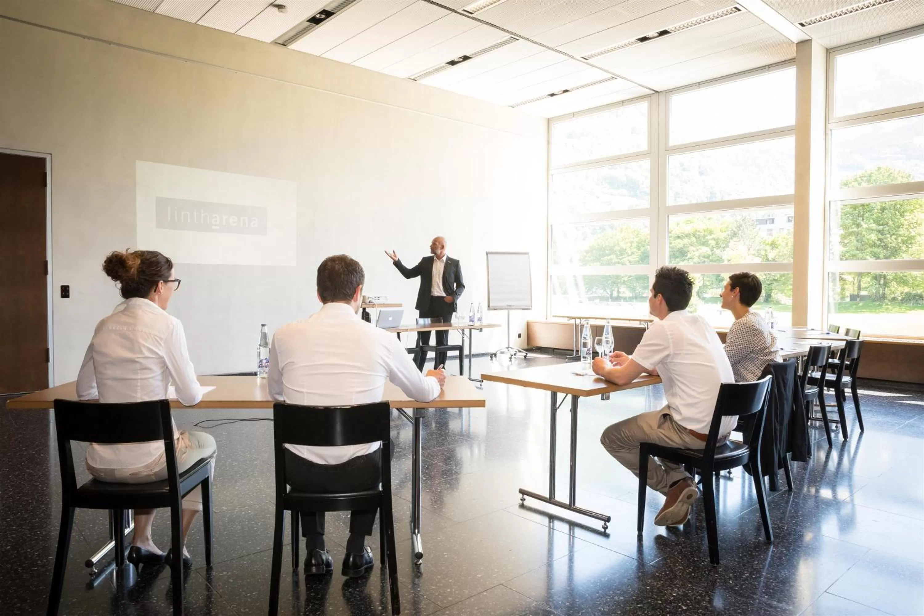 Meeting/conference room in lintharena ag