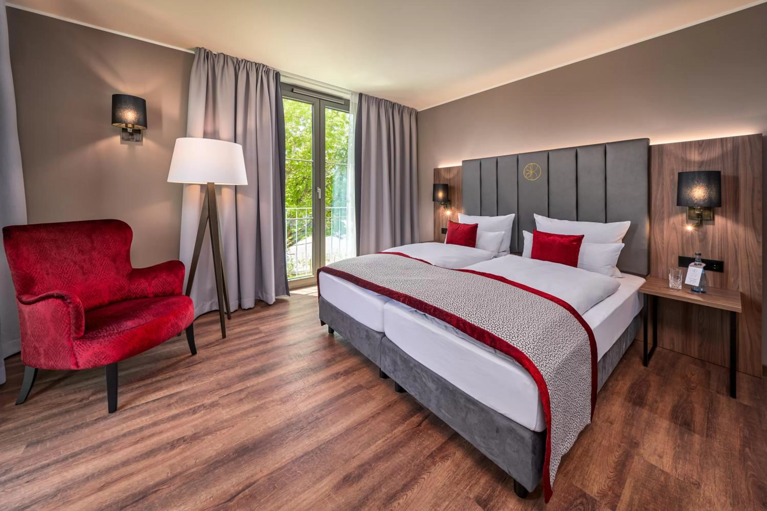 Photo of the whole room, Bed in Karls Hotel