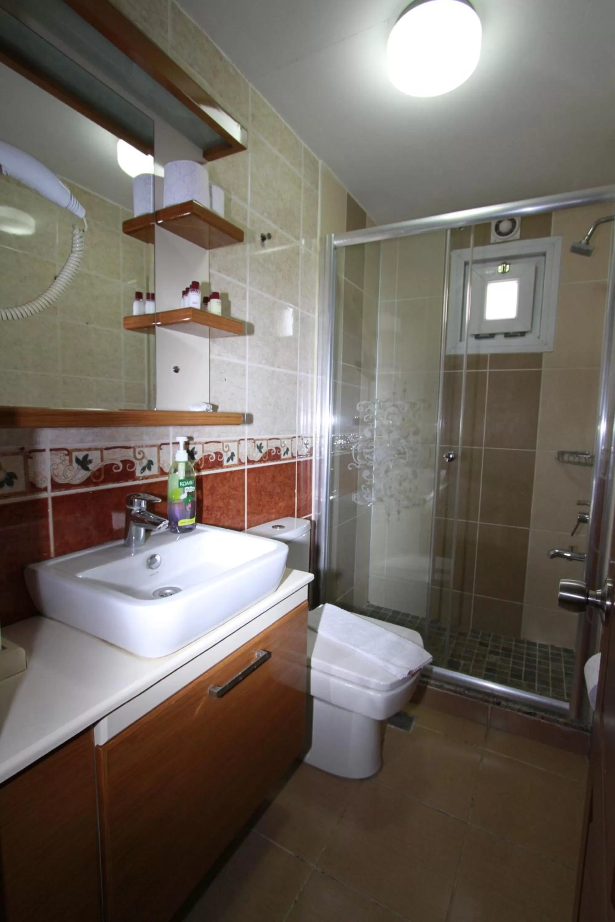 Shower in Agora Boutique Hotel & Bistro