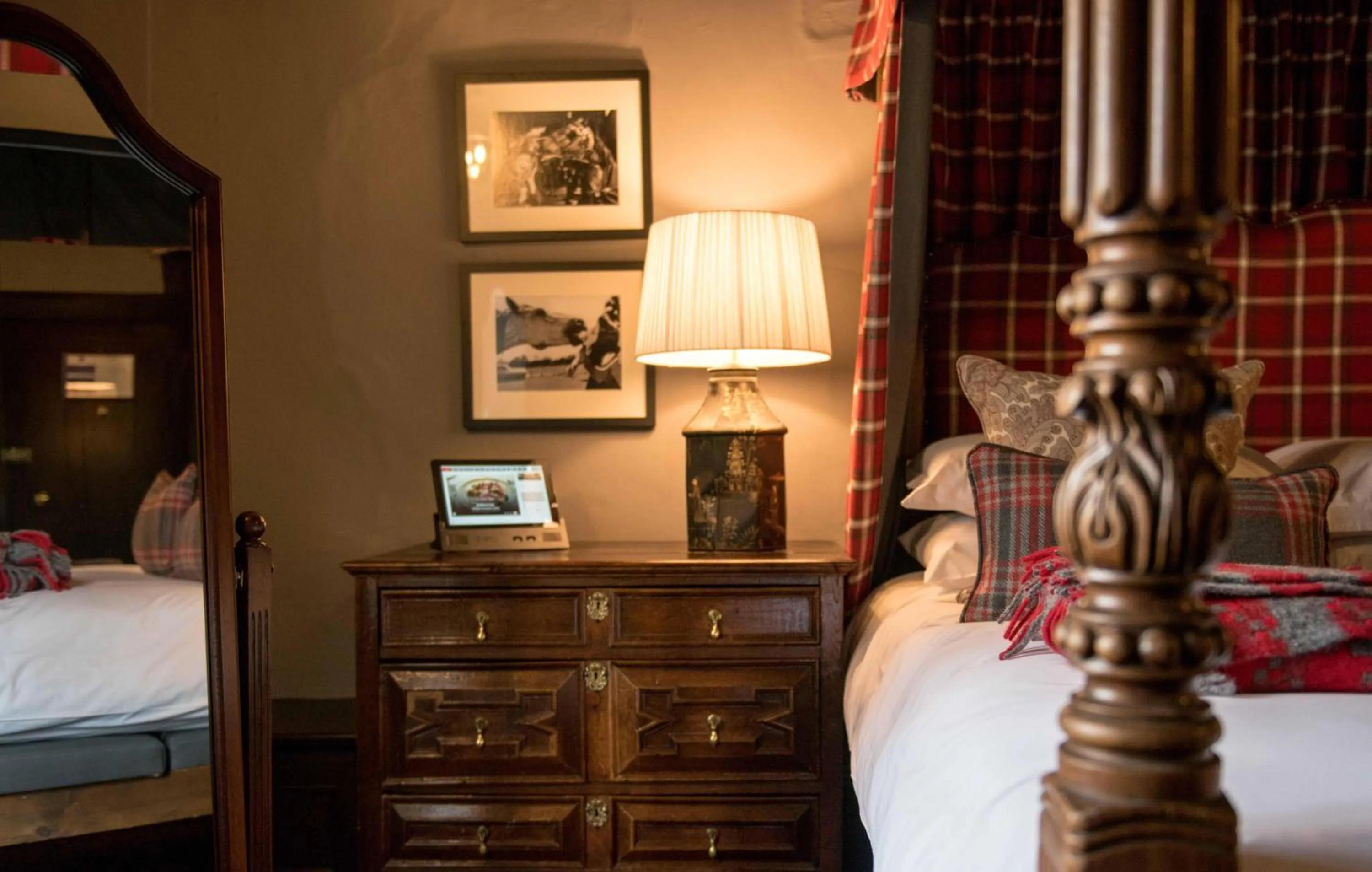 Bed in The Lygon Arms - an Iconic Luxury Hotel