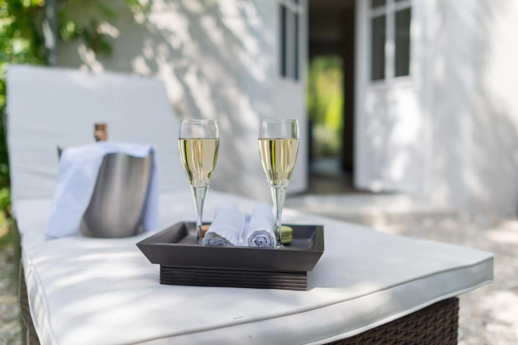 Garden in Domaine de Bellevue, The Originals Relais