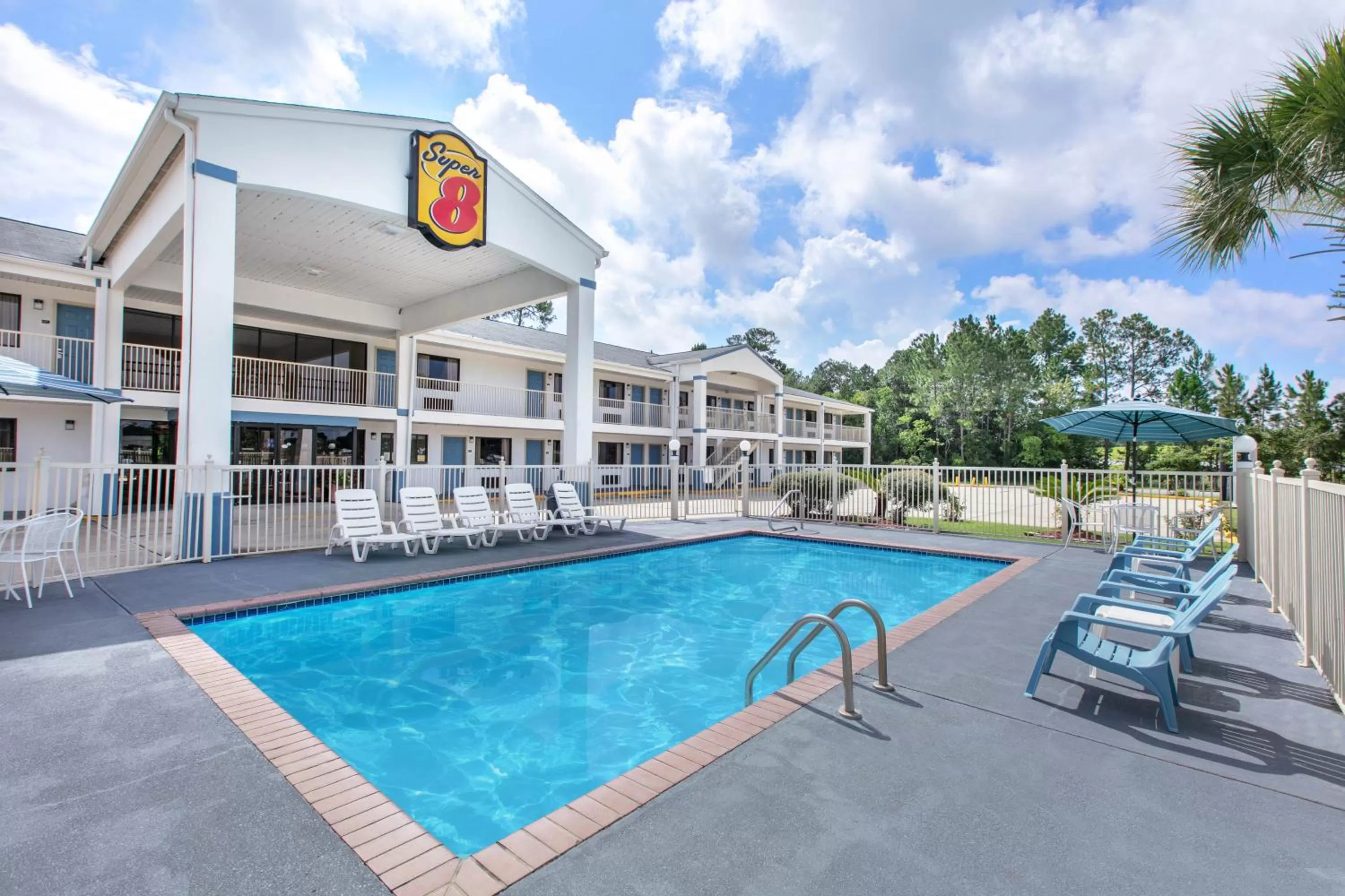 Swimming pool in Super 8 by Wyndham Ocean Springs Biloxi