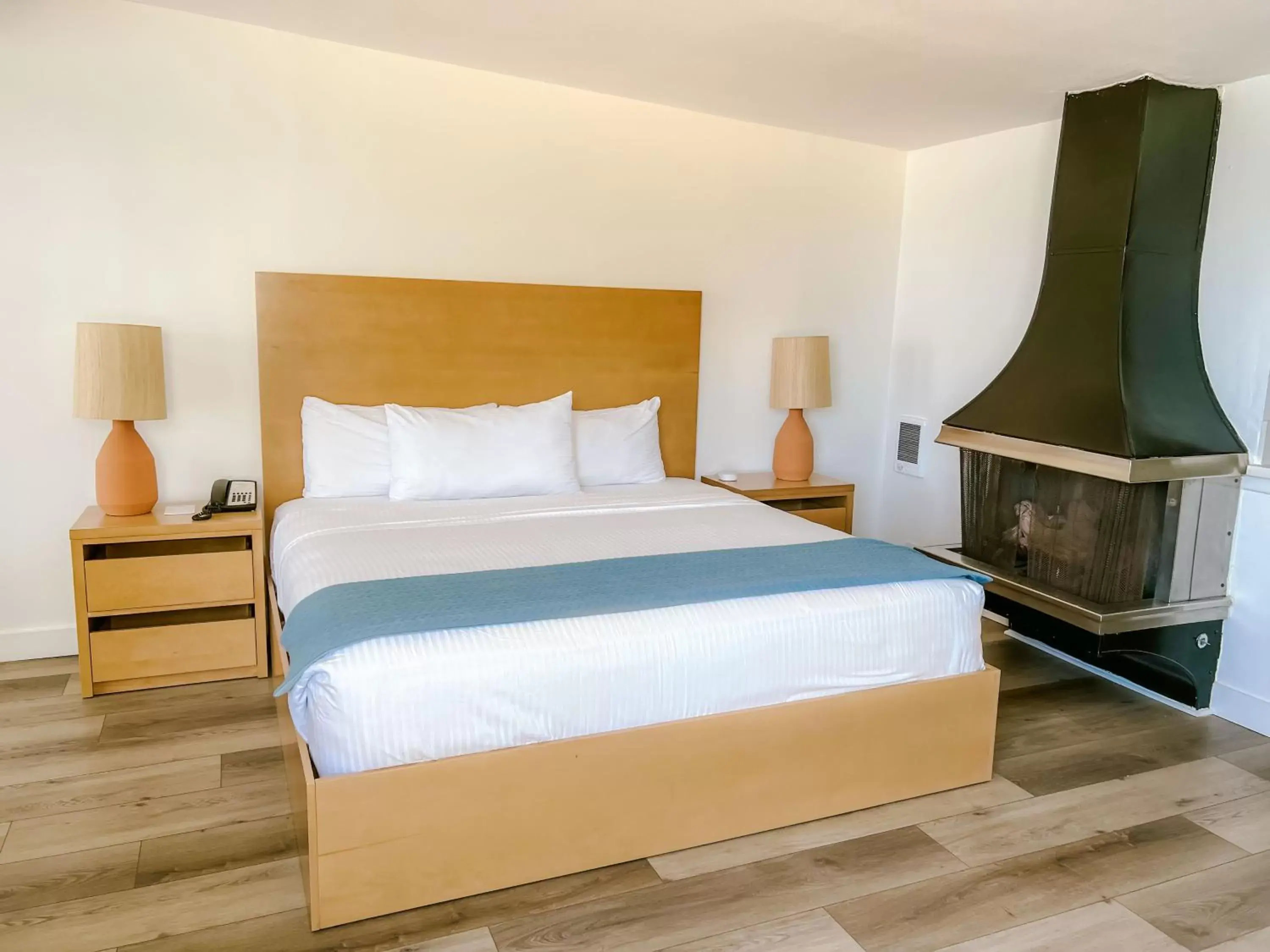 King Room with Fireplace - Beach Front in Capri Laguna on the Beach - A Boutique Hotel King Room with Fireplace - Beach Front in Capri Laguna on the Beach - A Boutique Hotel