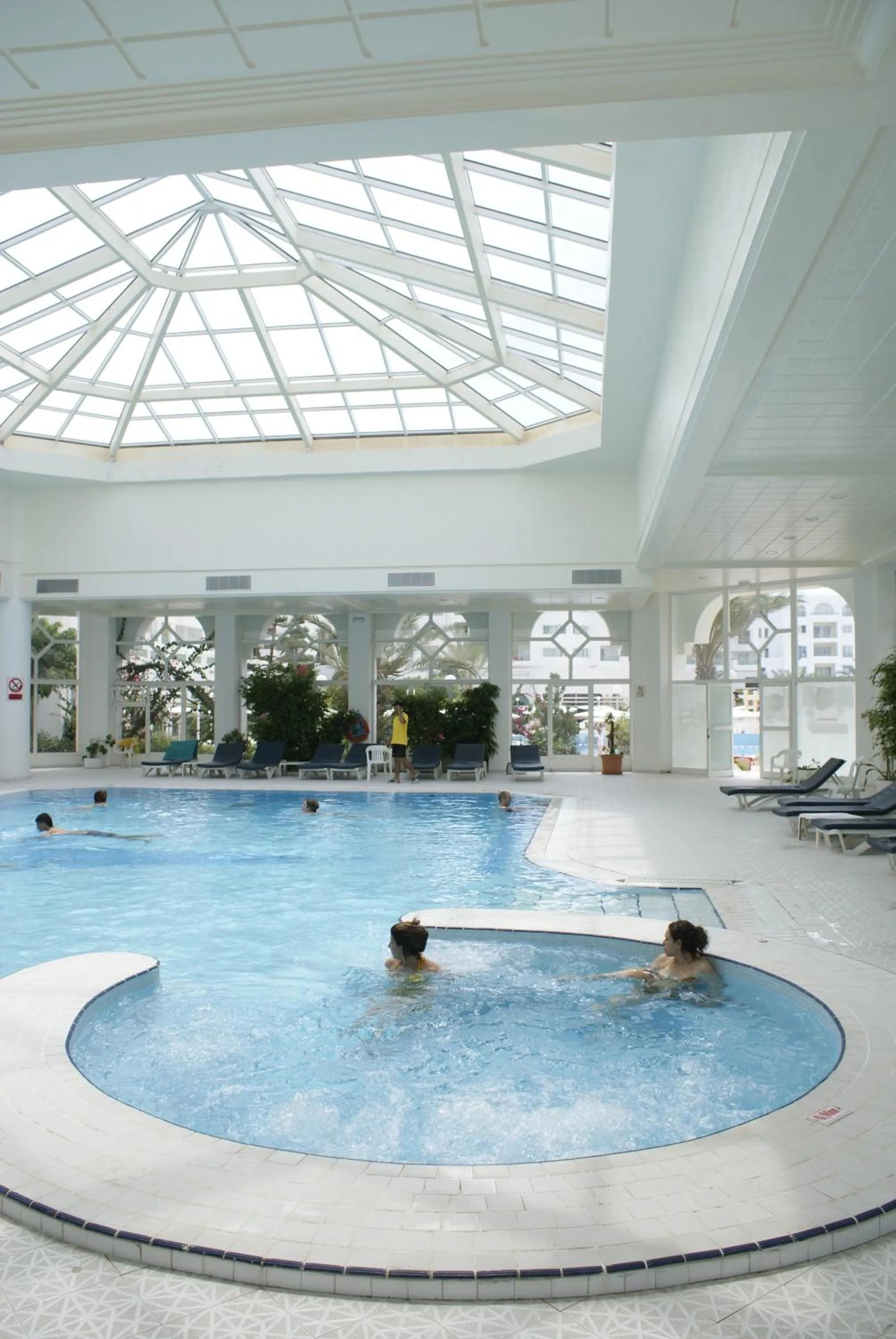 Swimming pool in El Mouradi Hammamet