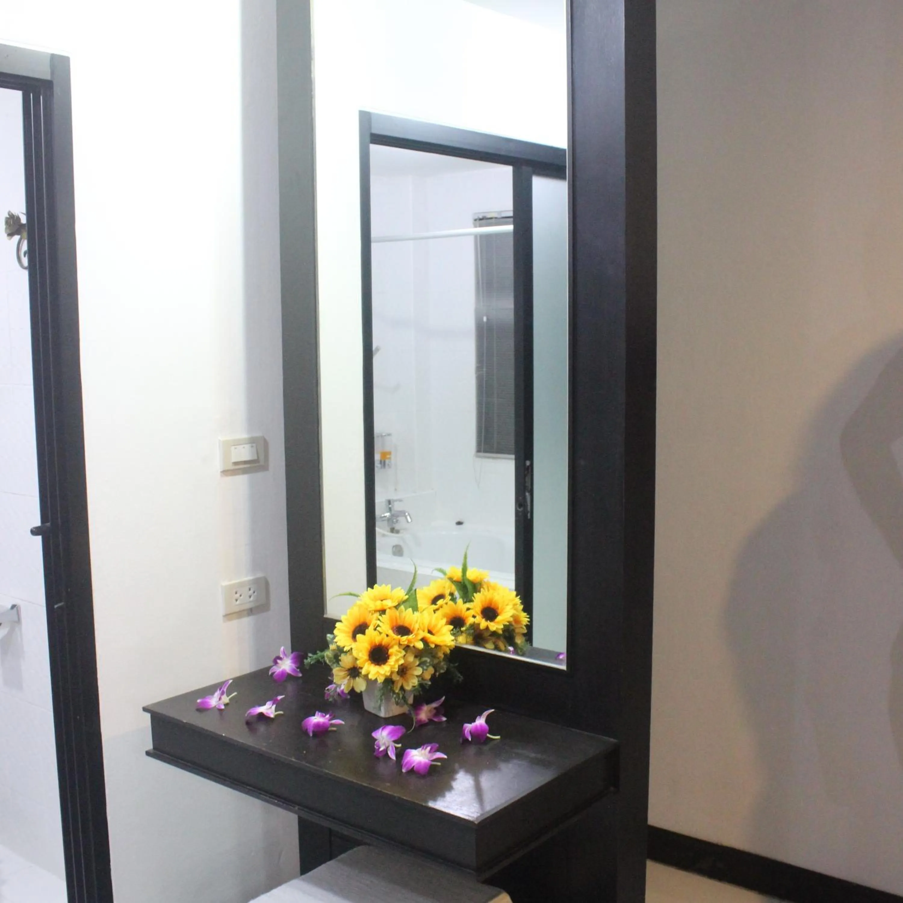 Amber Residence - SHA Plus