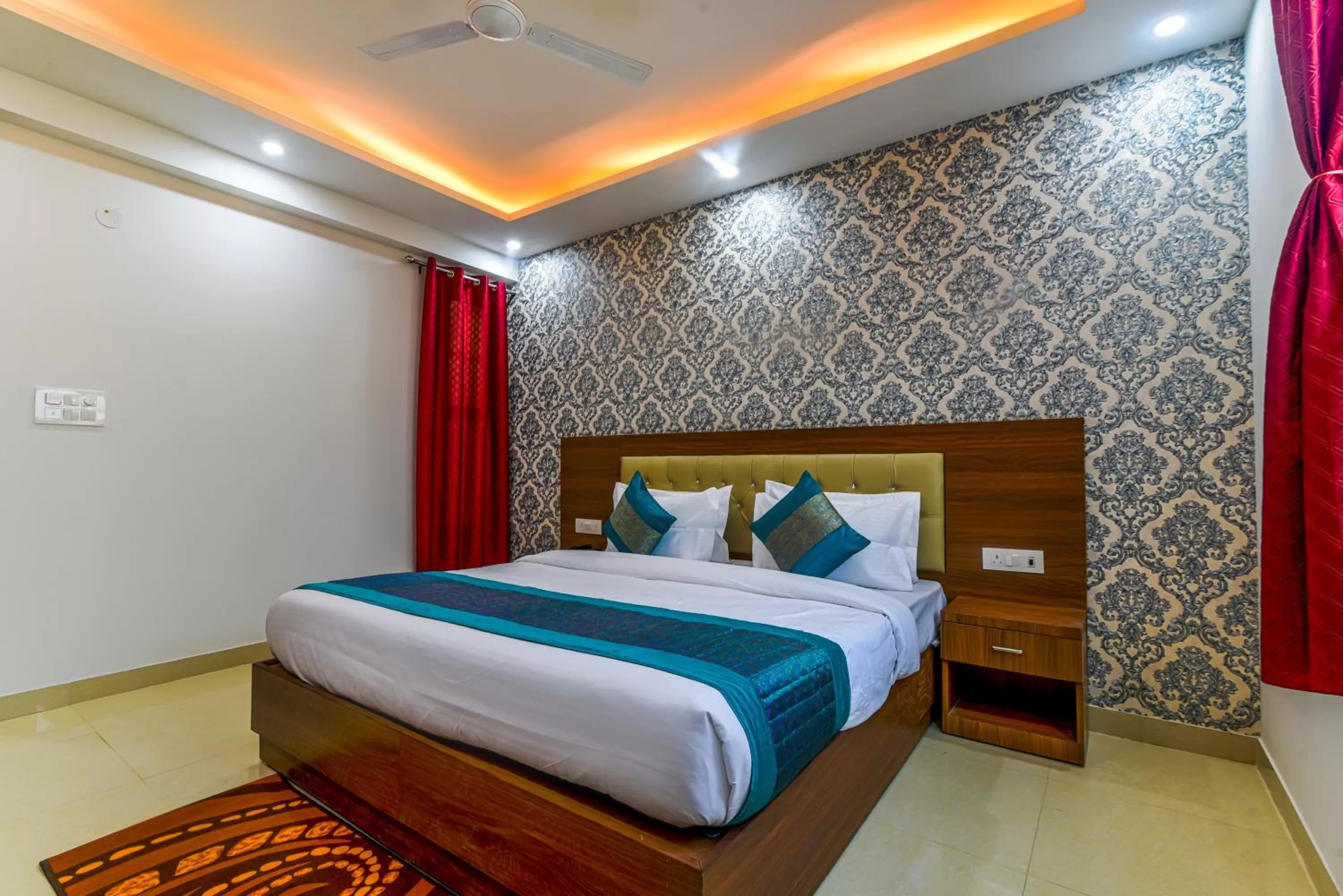 Bed in Hotel Urban Tree At Delhi Airport