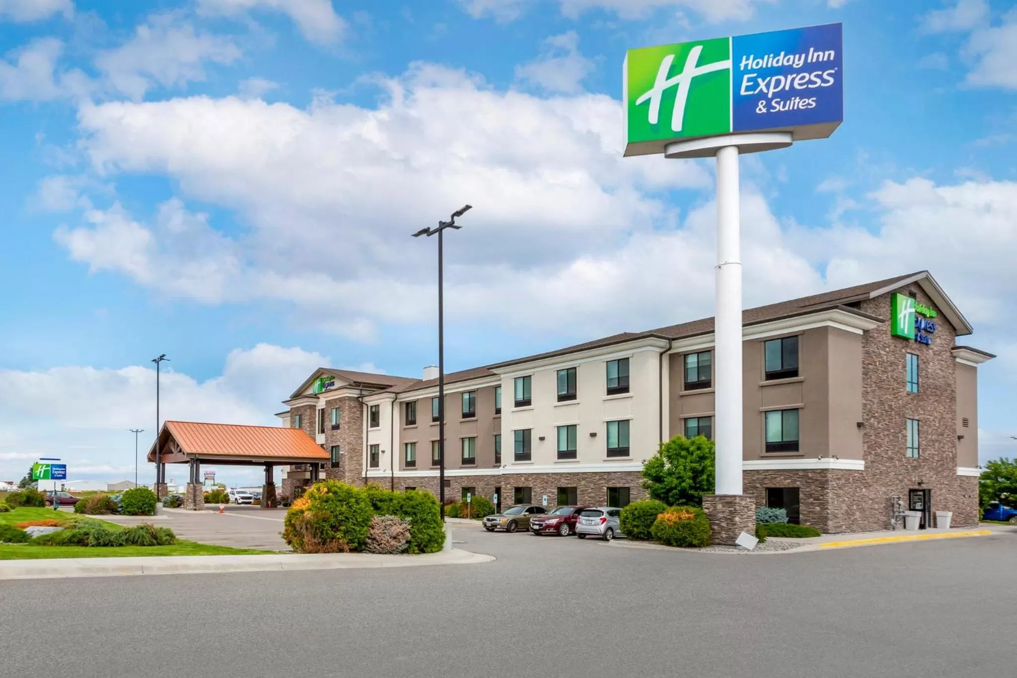 Property building in Holiday Inn Express Belgrade-Bozeman Area by IHG