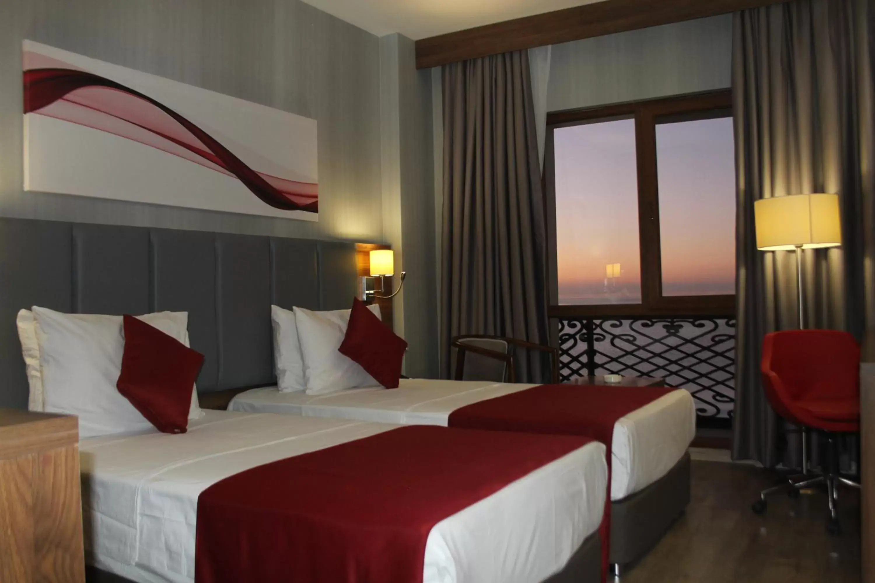 Twin Room - Non-Smoking in Ramada by Wyndham Van Twin Room - Non-Smoking in Ramada by Wyndham Van