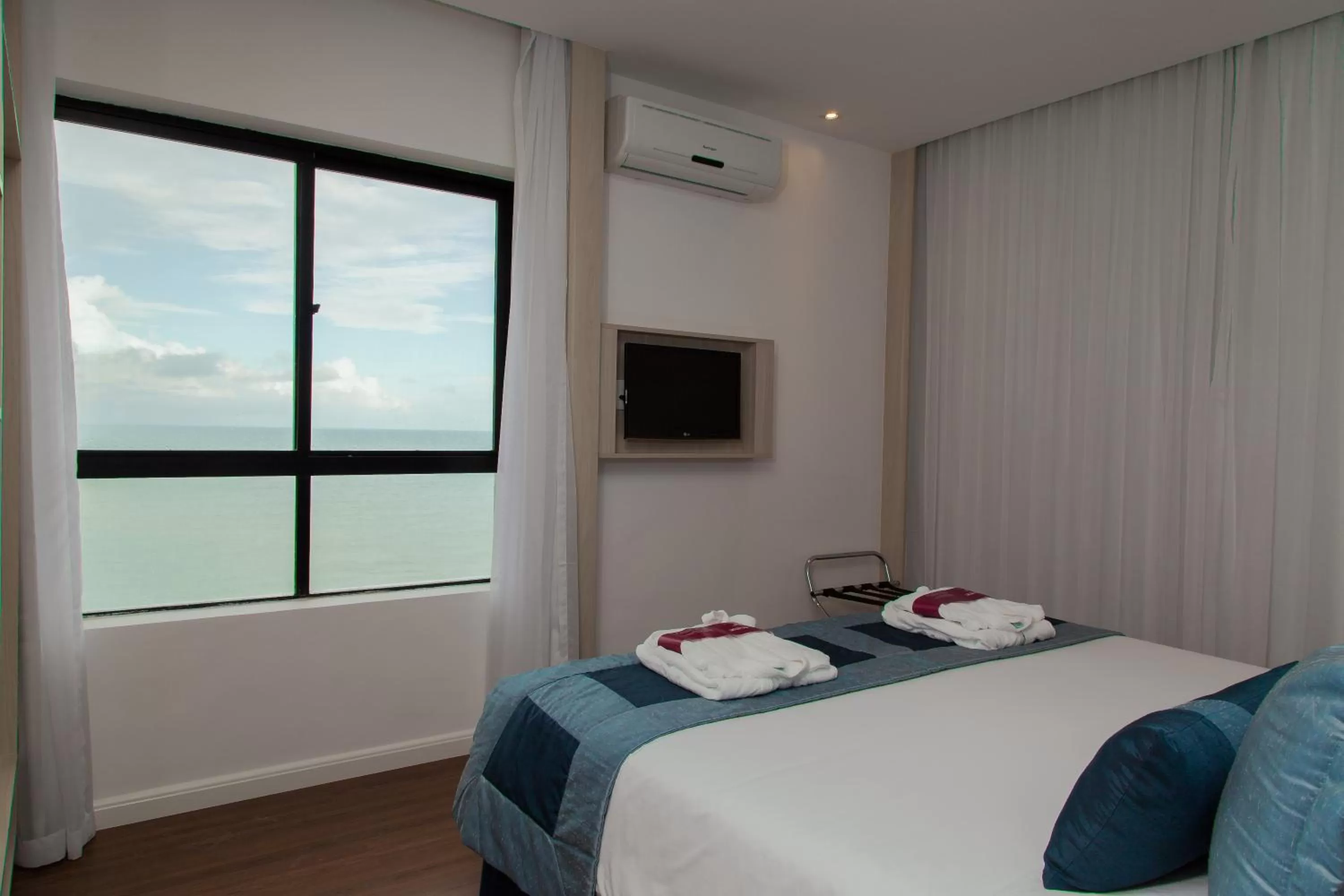 Bedroom, Bed in Mercure Recife Navegantes