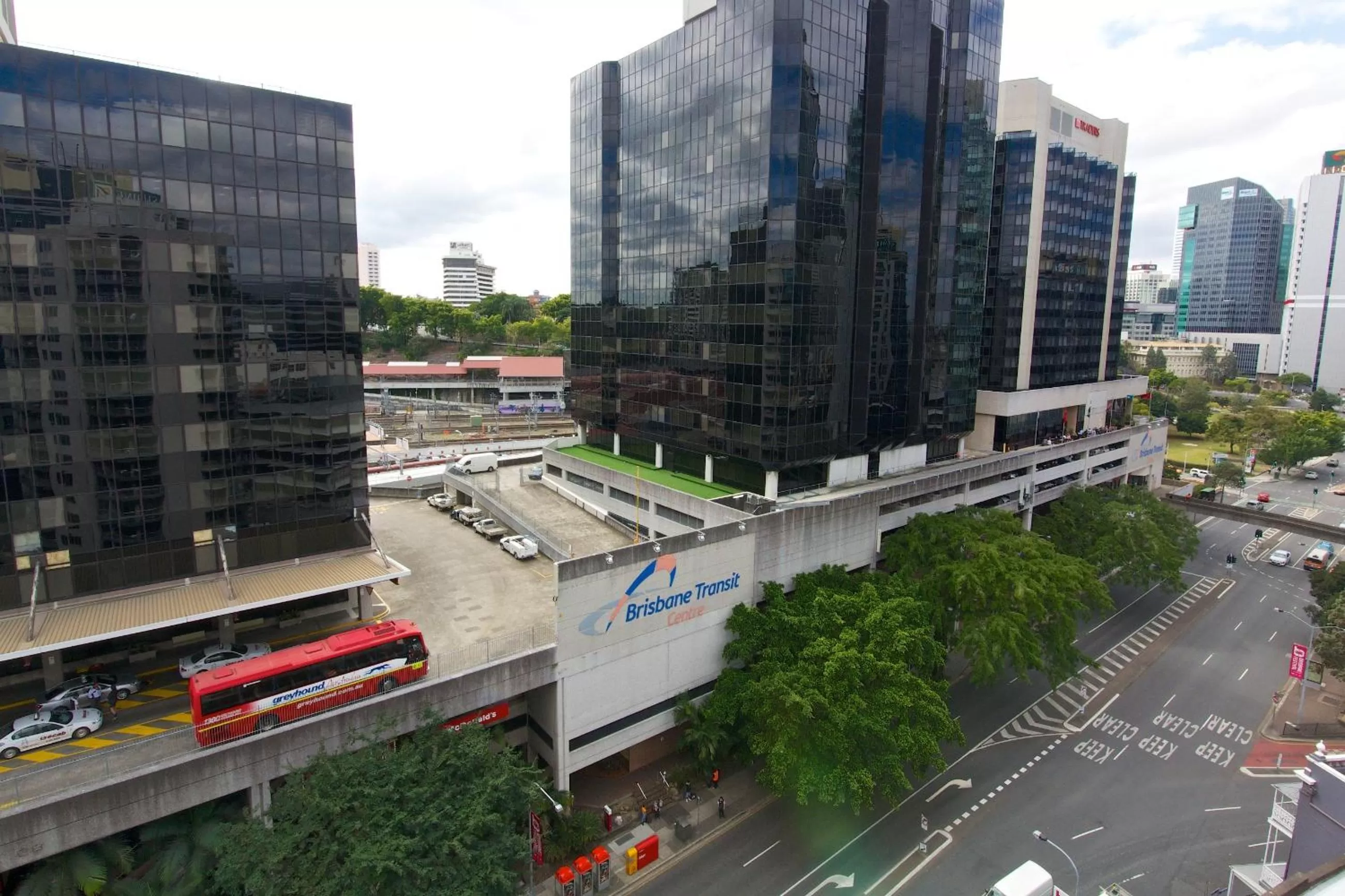 Facade/entrance in Abbey On Roma Hotel & Apartments