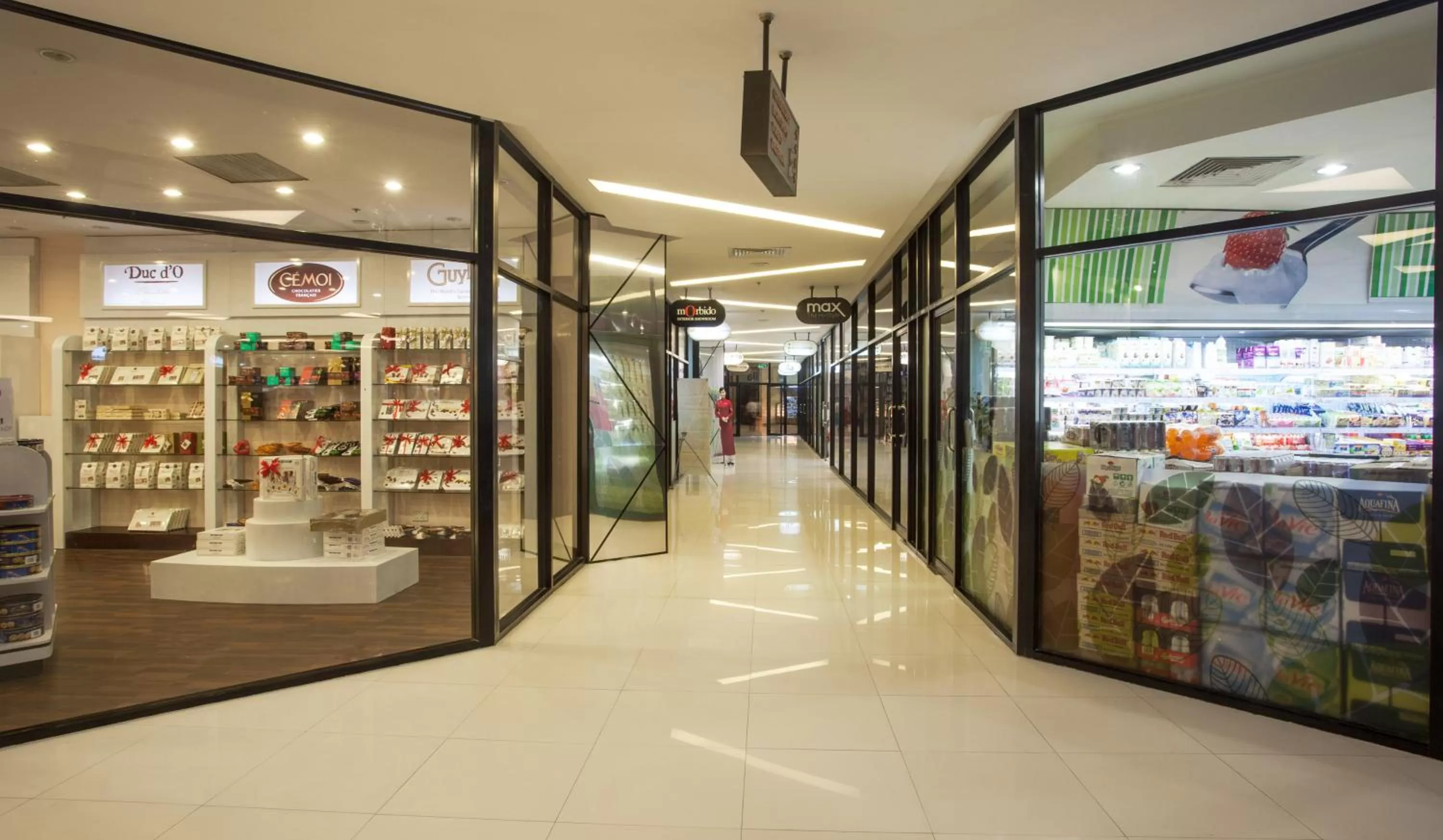 On-site shops in Somerset Grand Hanoi