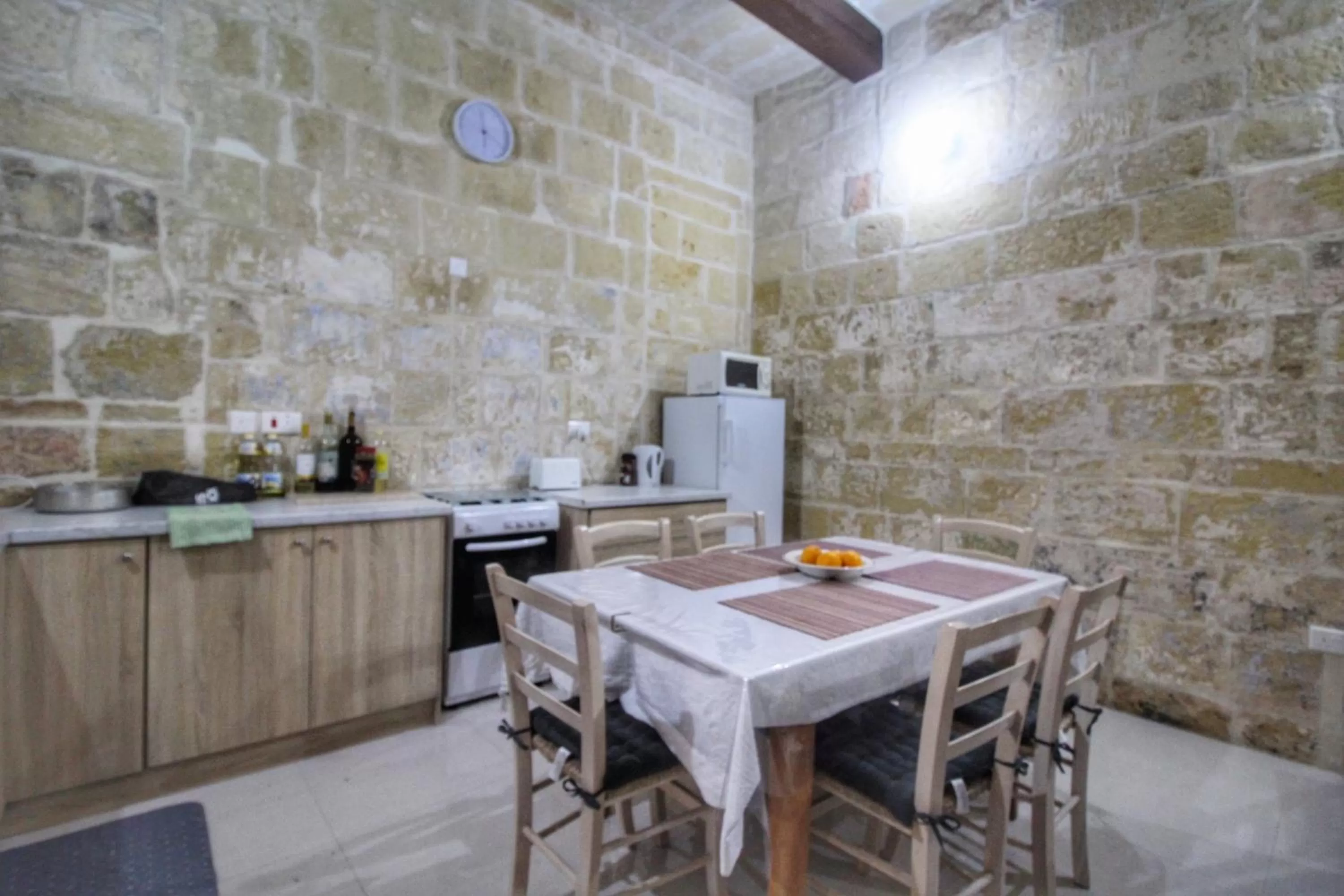 Kitchen or kitchenette in St George of Lydda B&B