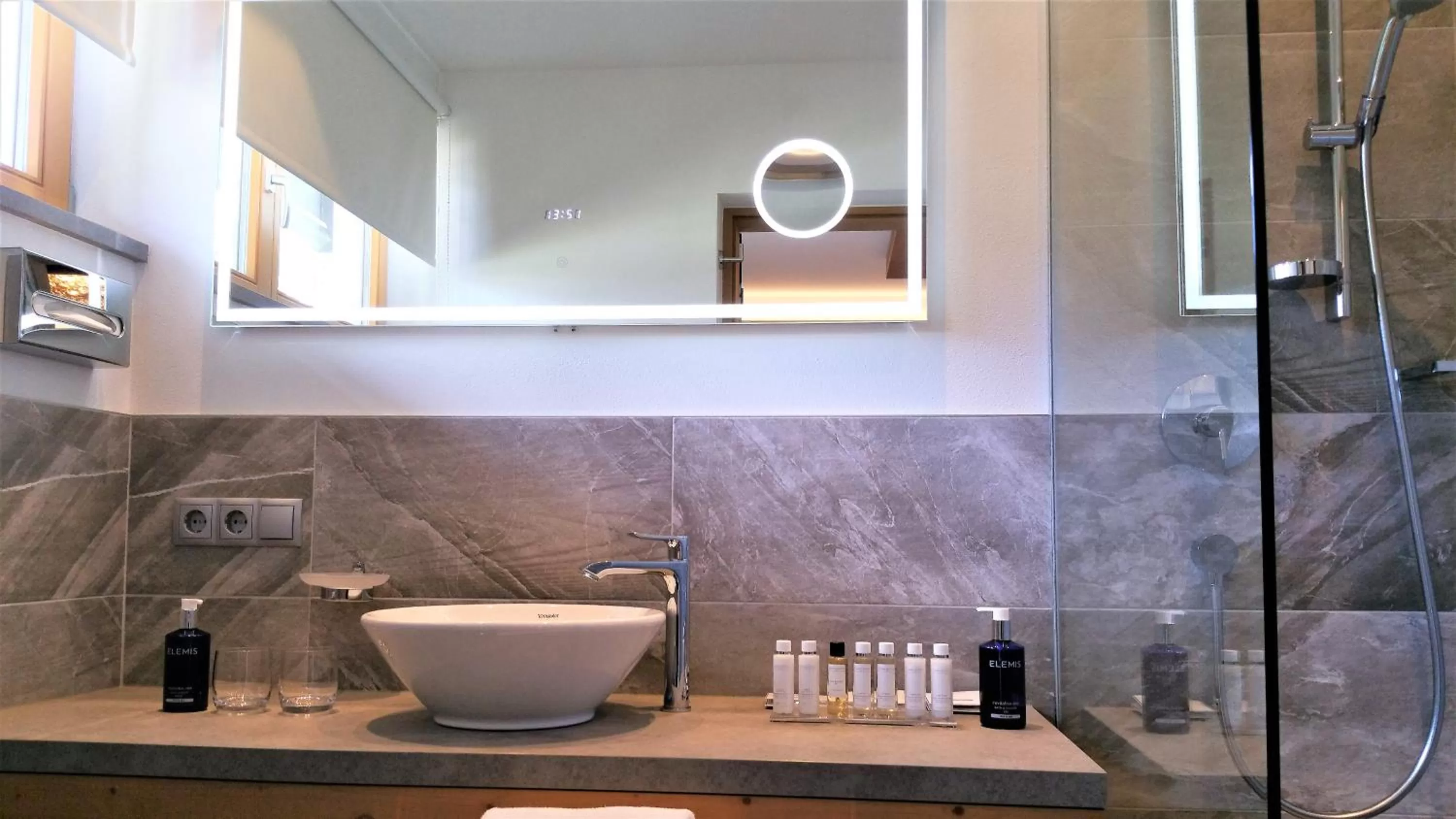 Decorative detail in Hotel Vergeiner