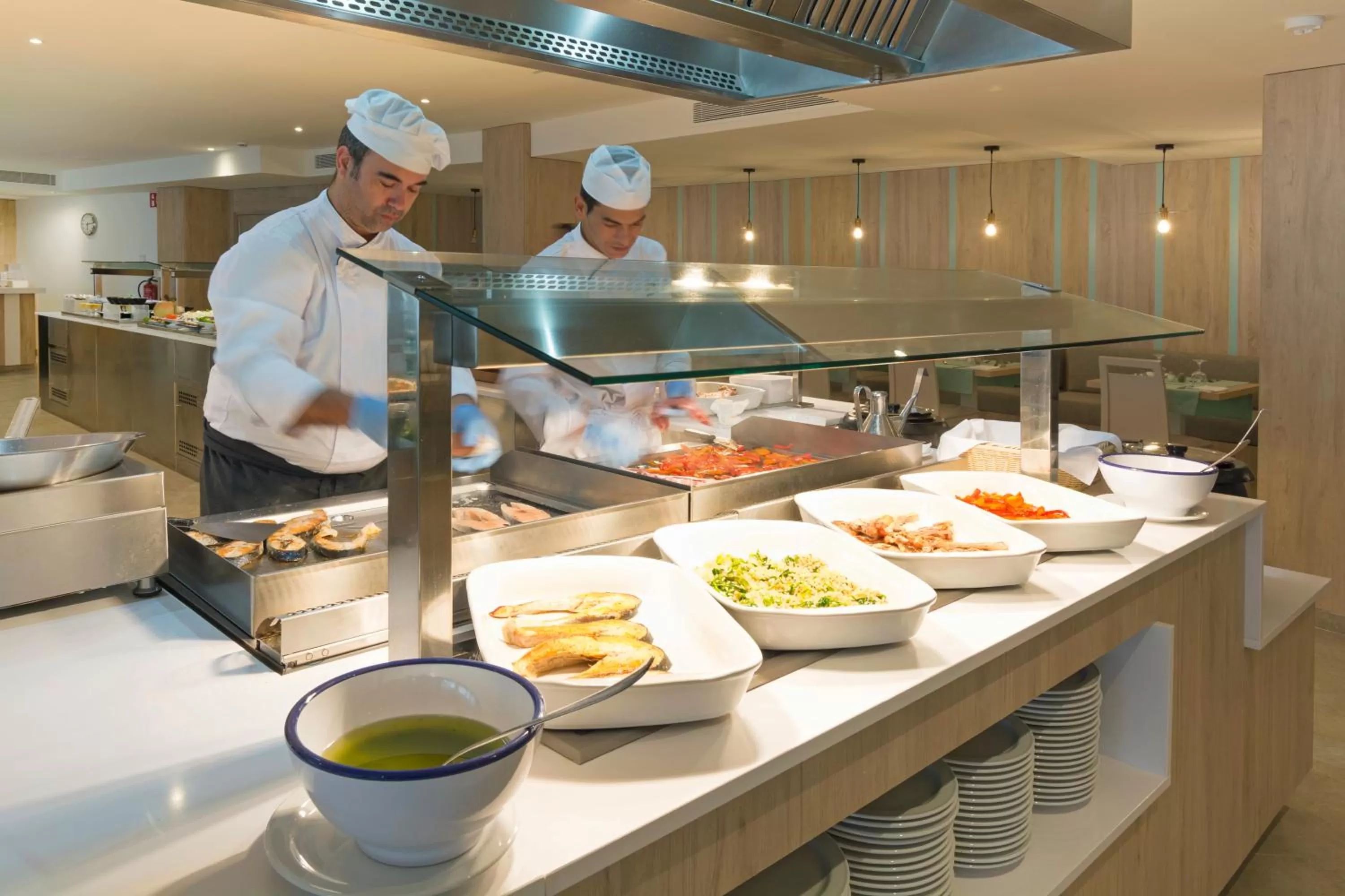 Staff in HSM Linda Playa