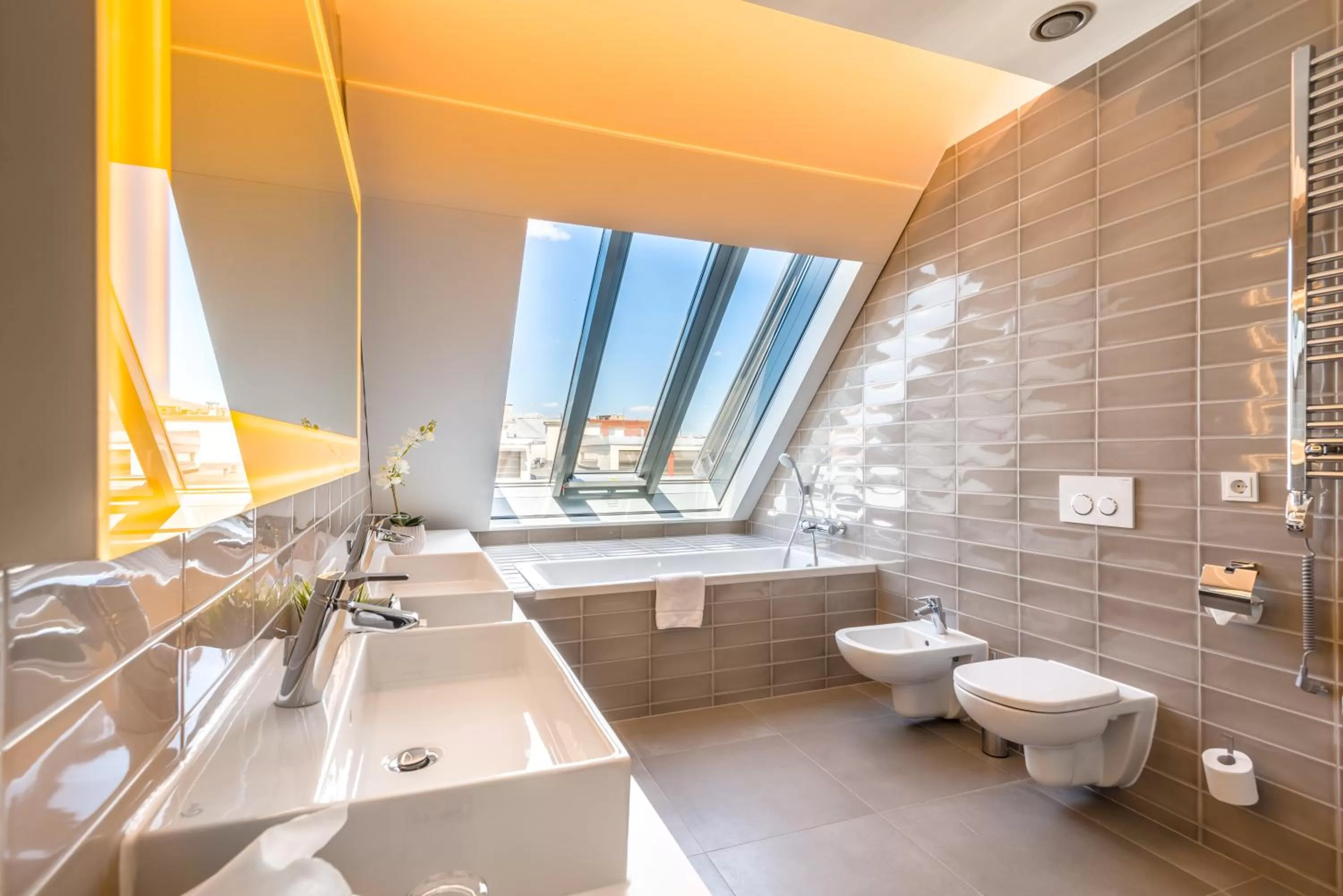 Bathroom in Hotel Moments Budapest by Continental Group
