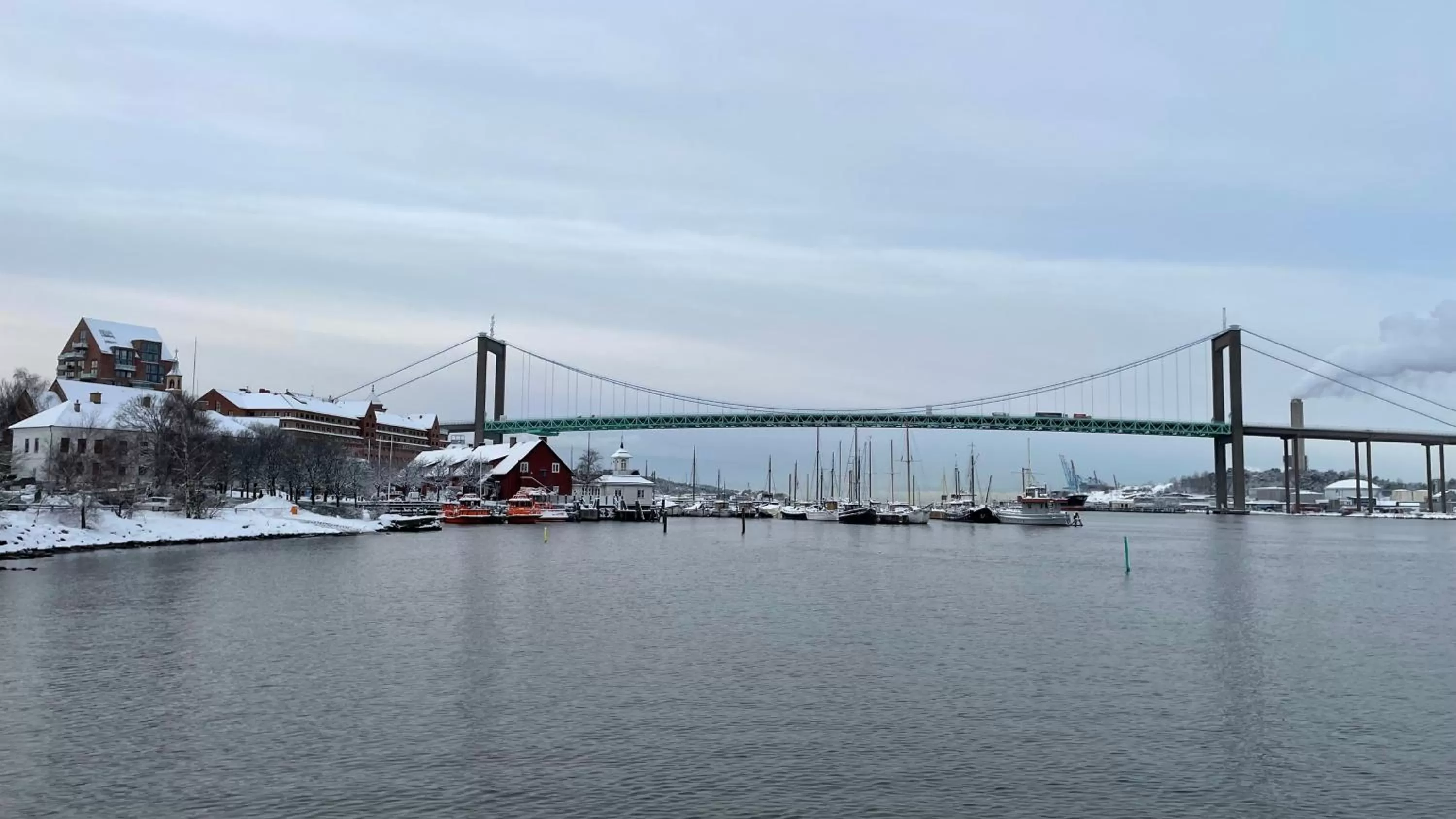 Property building in Quality Hotel Waterfront