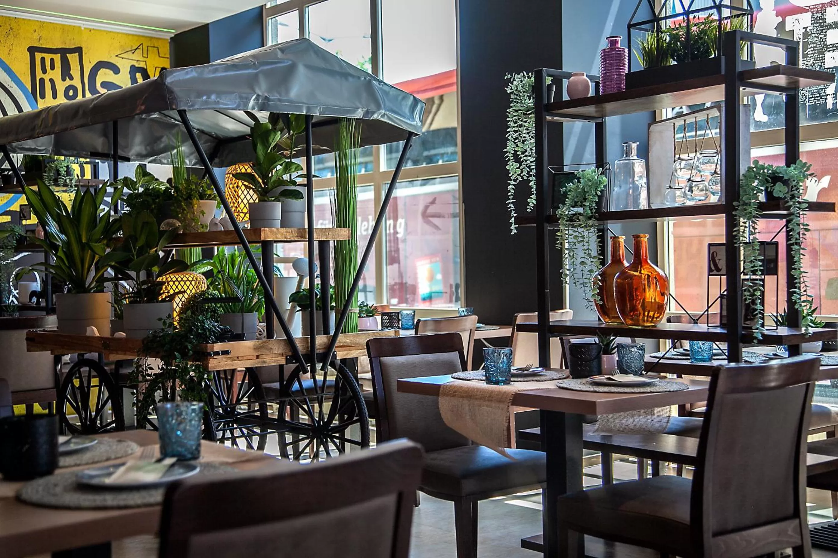 Restaurant/places to eat in Hotel Mercure Wien Westbahnhof