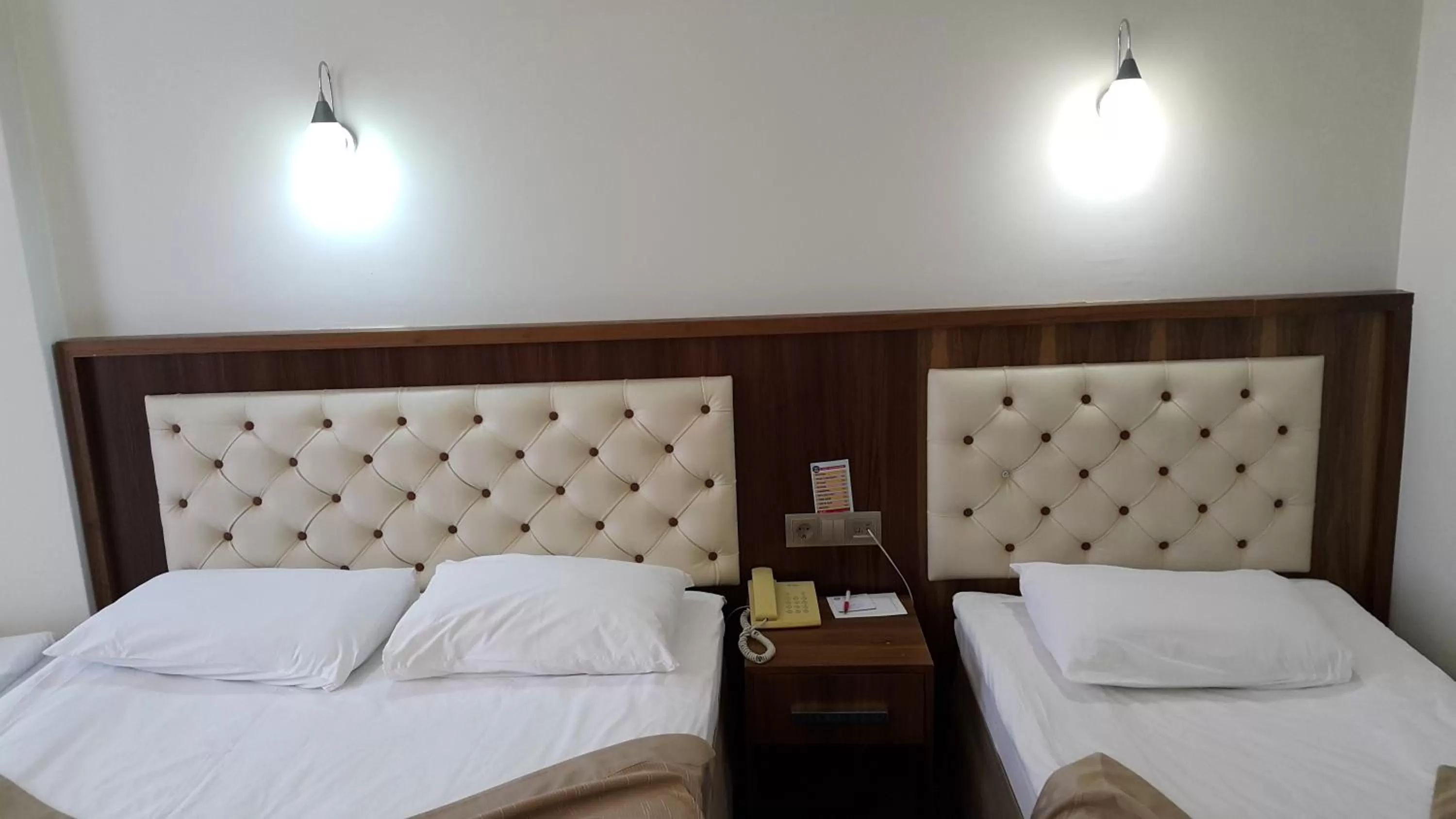 Bedroom, Bed in Miroglu Hotel