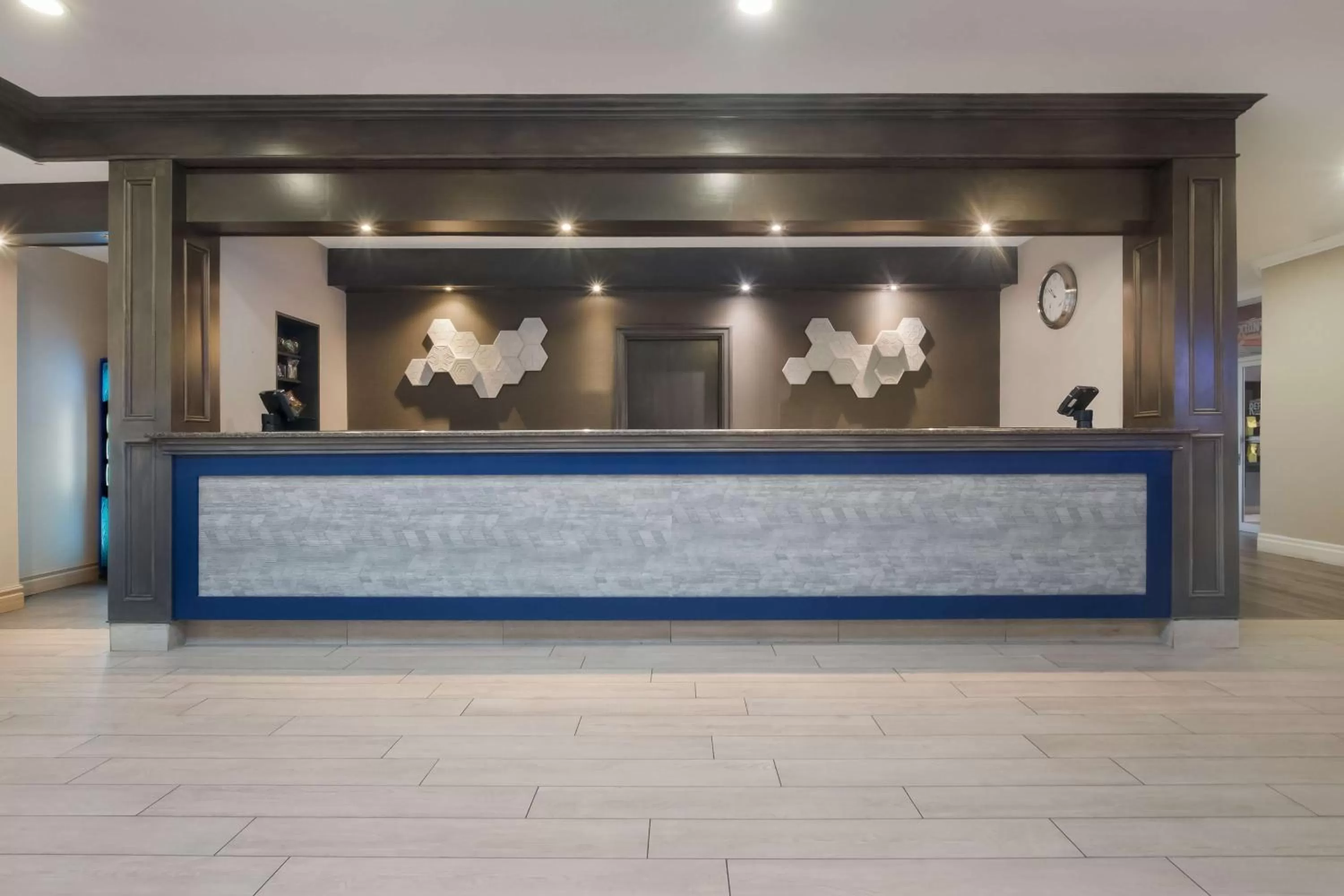 Lobby or reception in Best Western St Catharines Hotel & Conference Centre