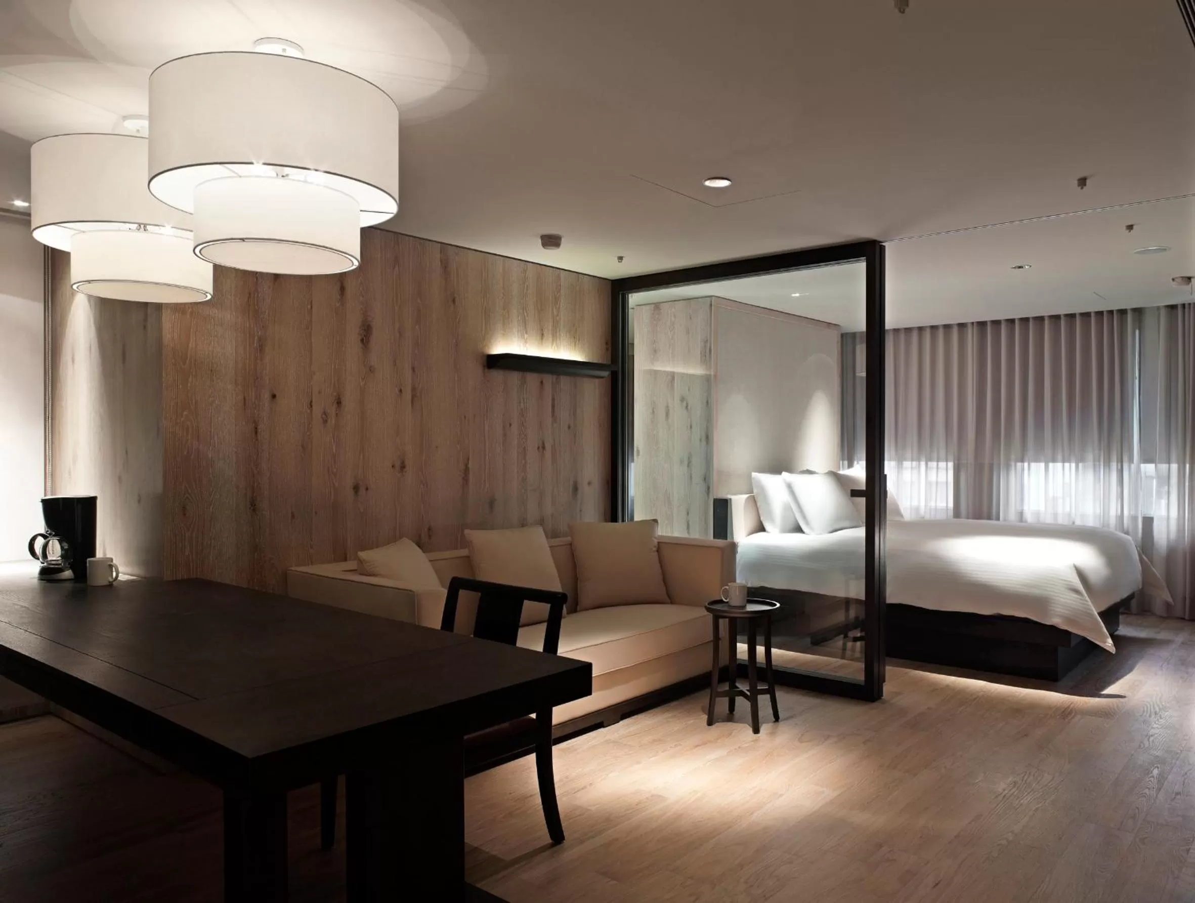 Photo of the whole room, Bed in Gloria Residence