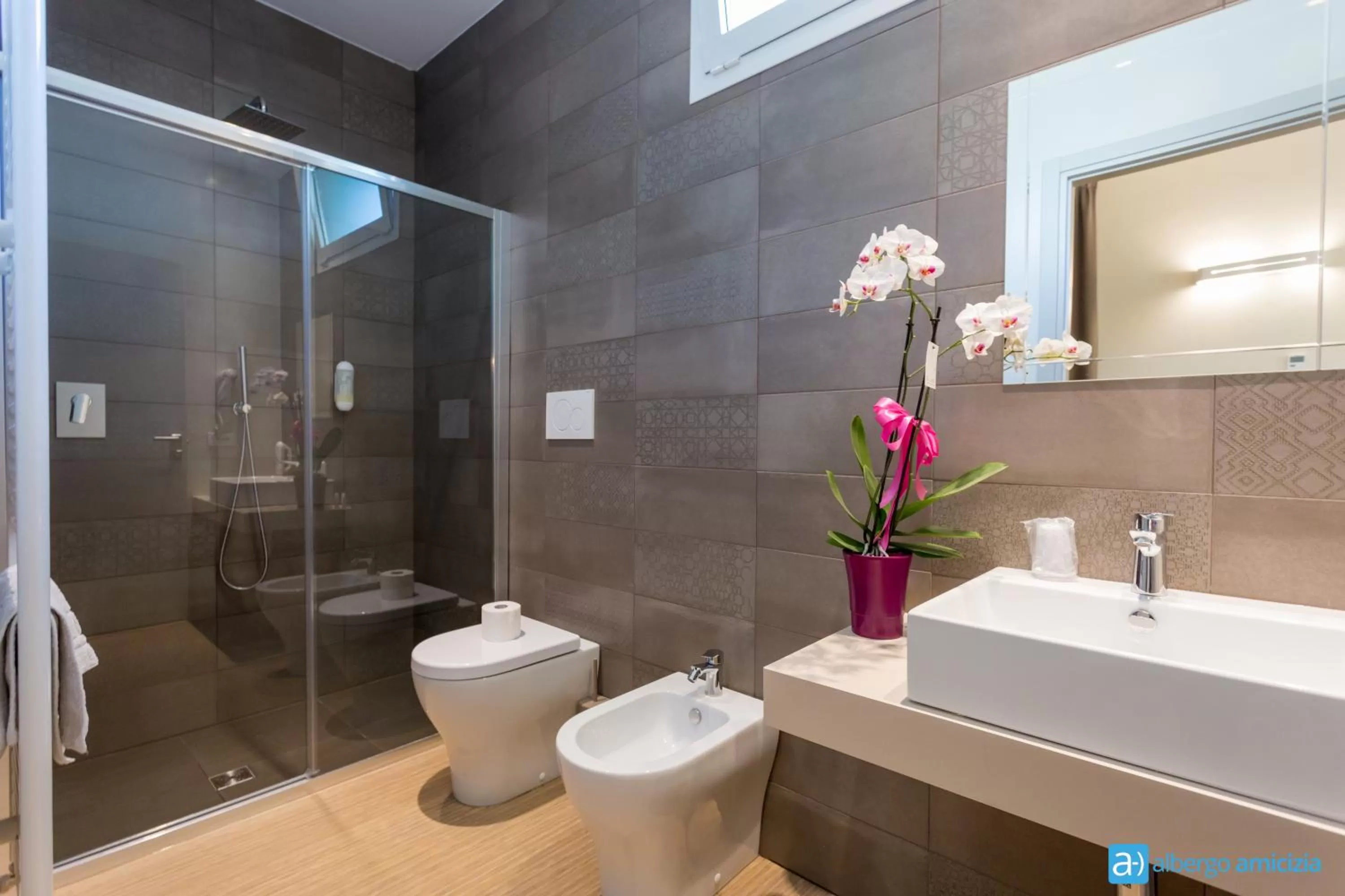 Bathroom in Hotel Amicizia