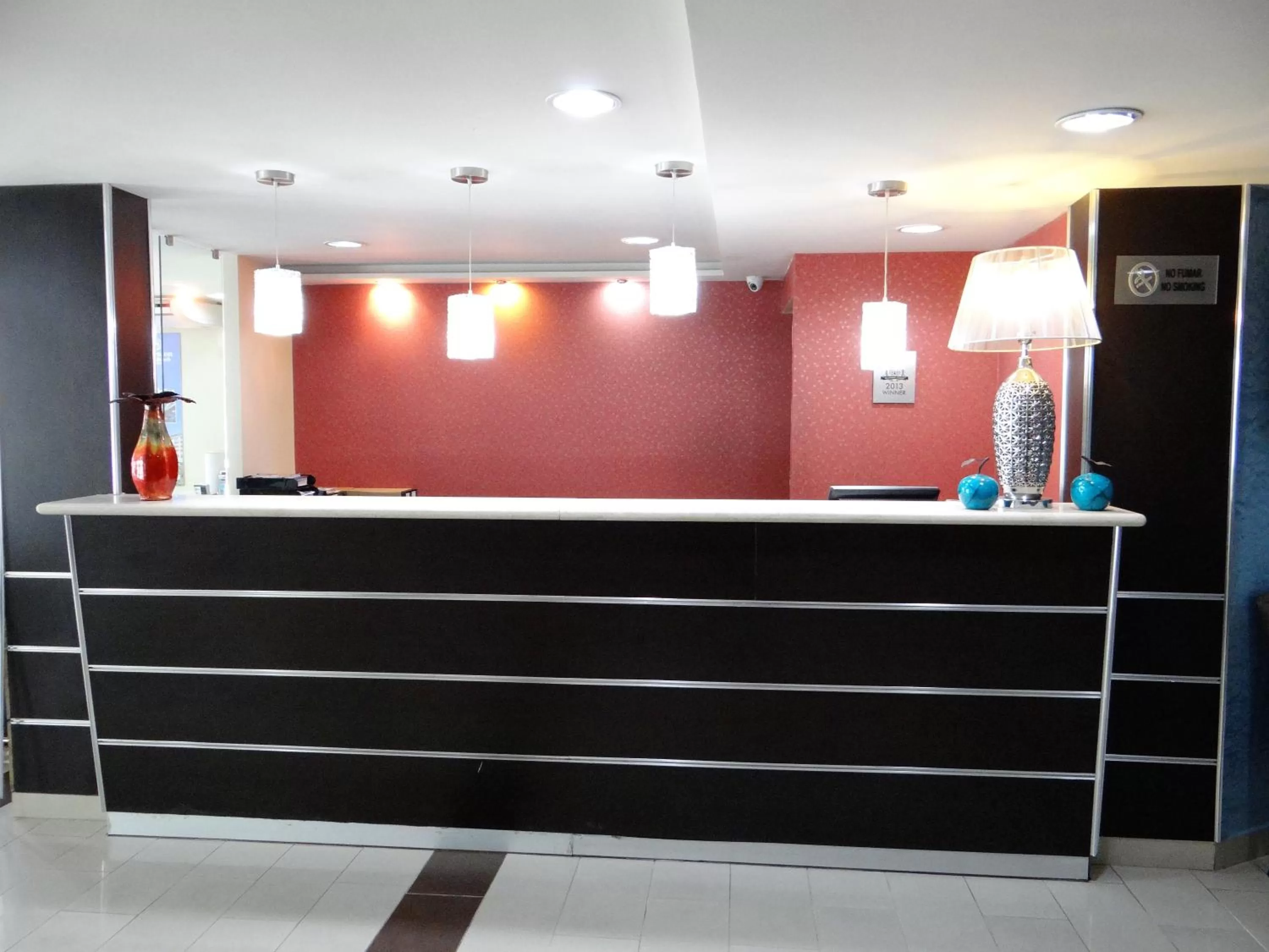 Lobby or reception in Metro Hotel Panama