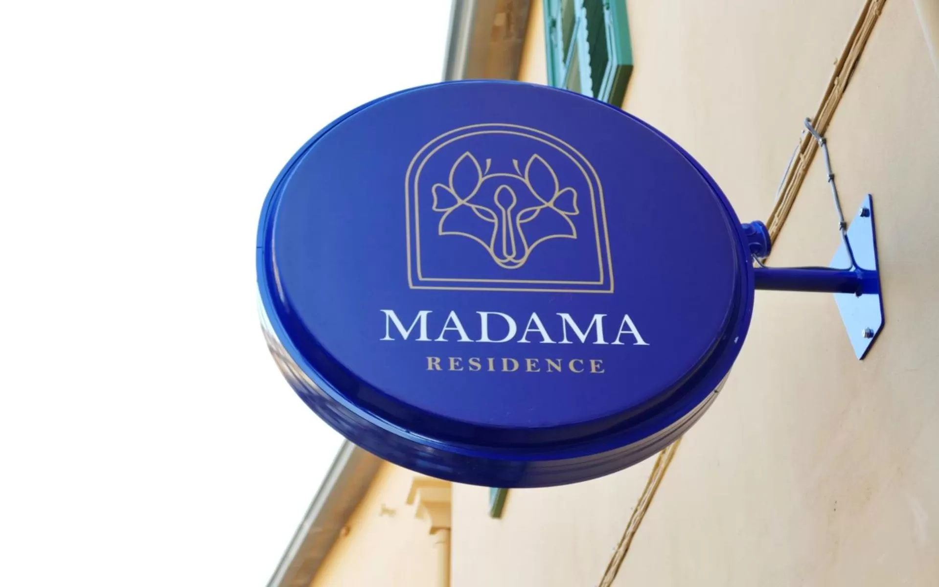 Logo/Certificate/Sign in Madama Residence