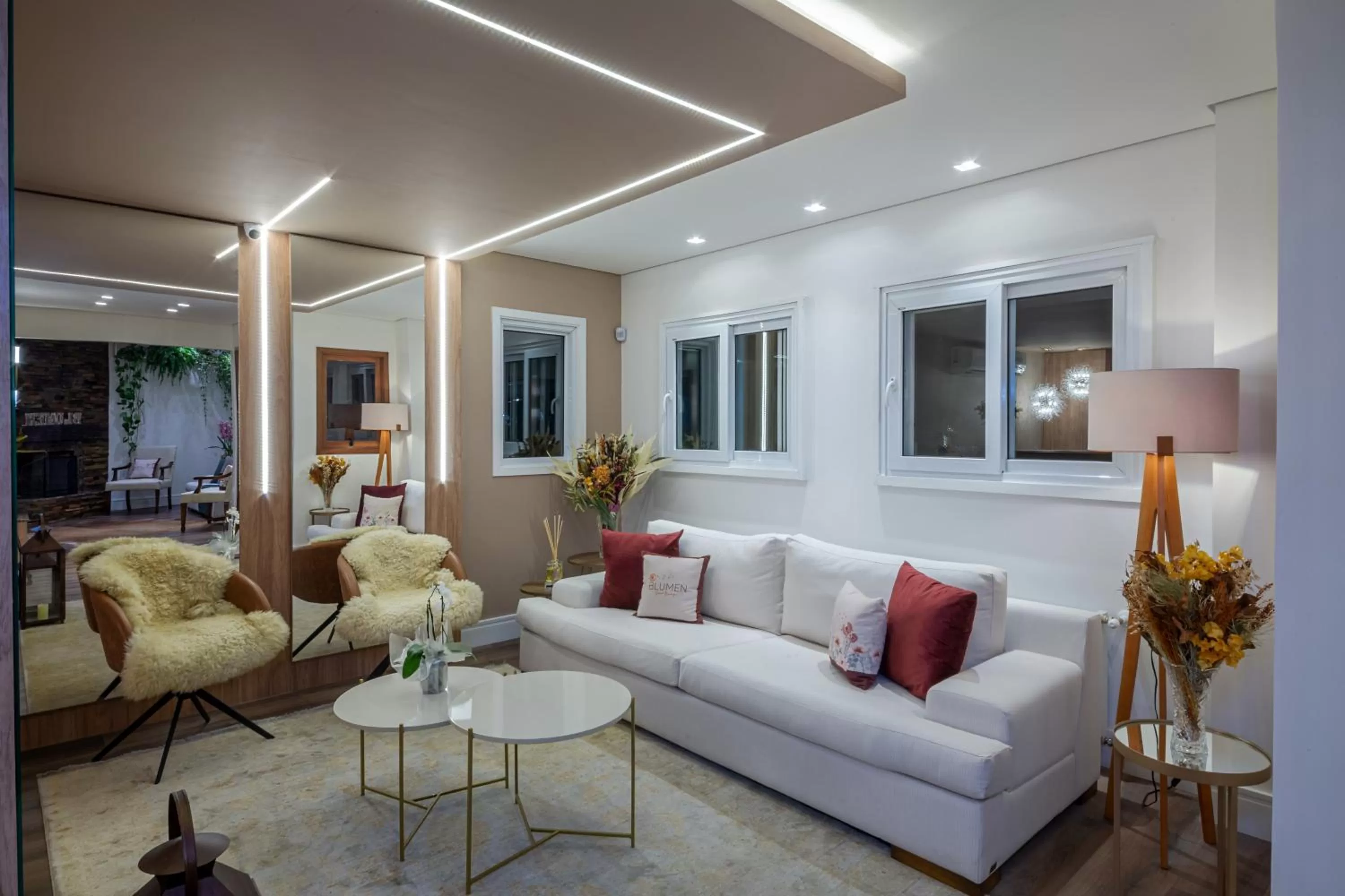 Living room in Blumen Hotel Boutique