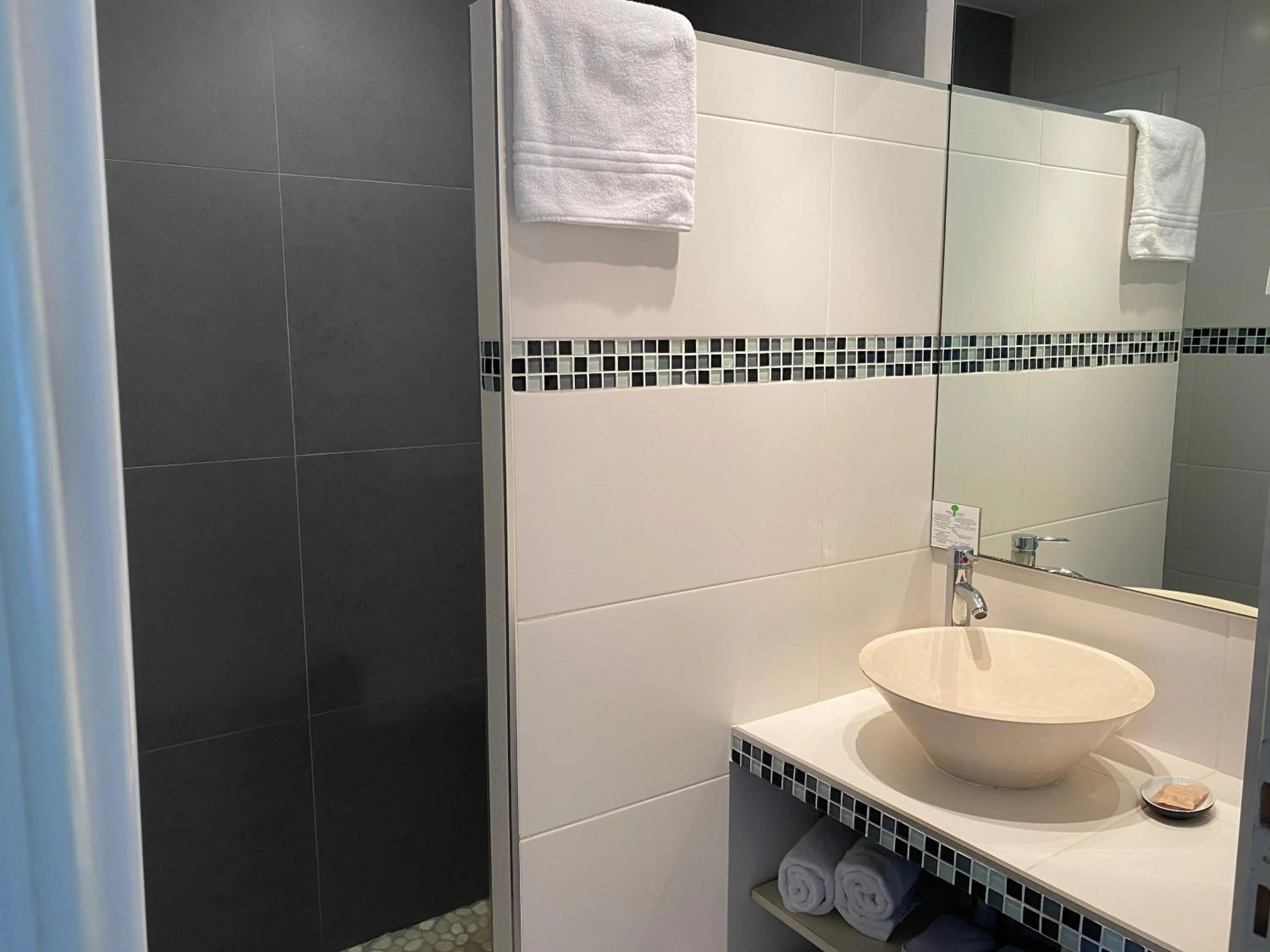 Bathroom in Le Mas de Cocagne