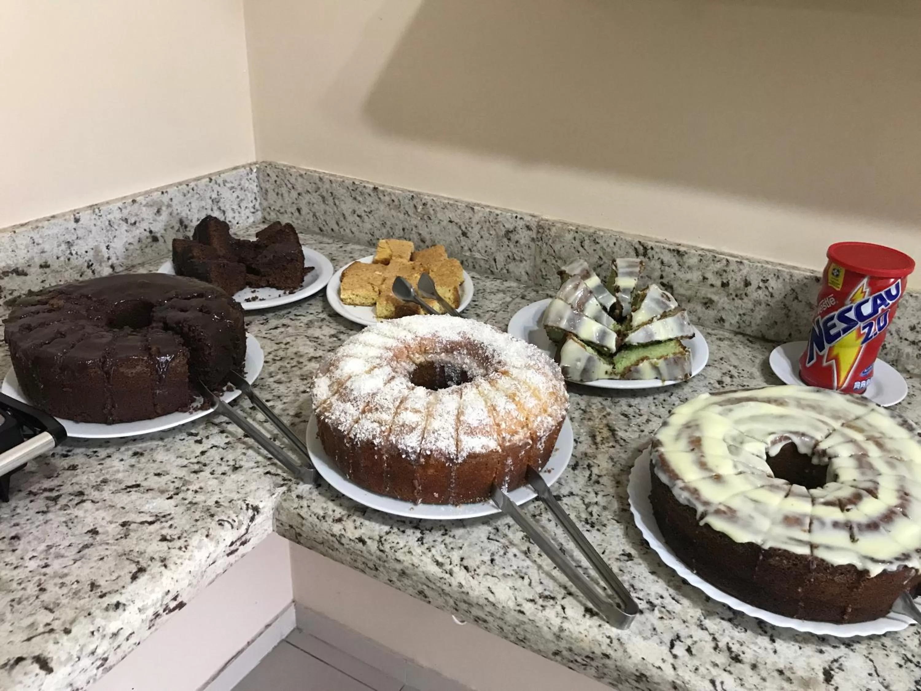 Breakfast in Resende Inn