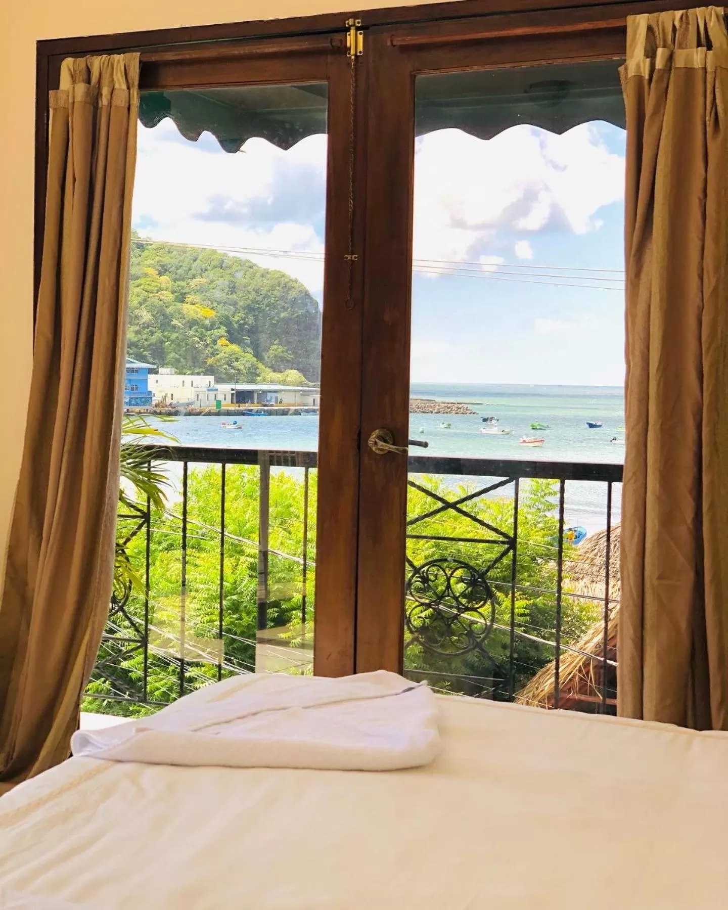 Sea view, Mountain View in Hotel La Estación