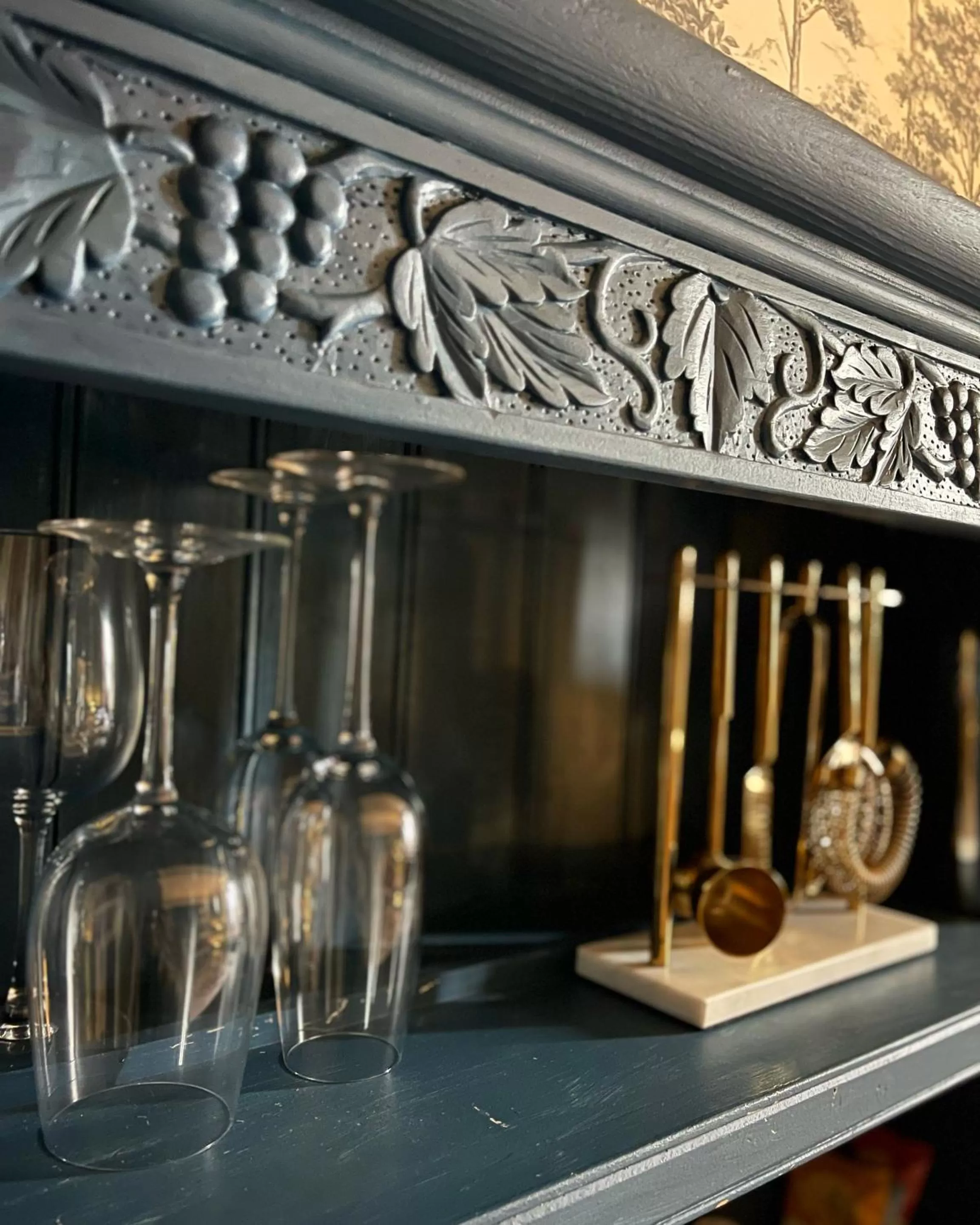 King Room in 81 Promenade Cheltenham