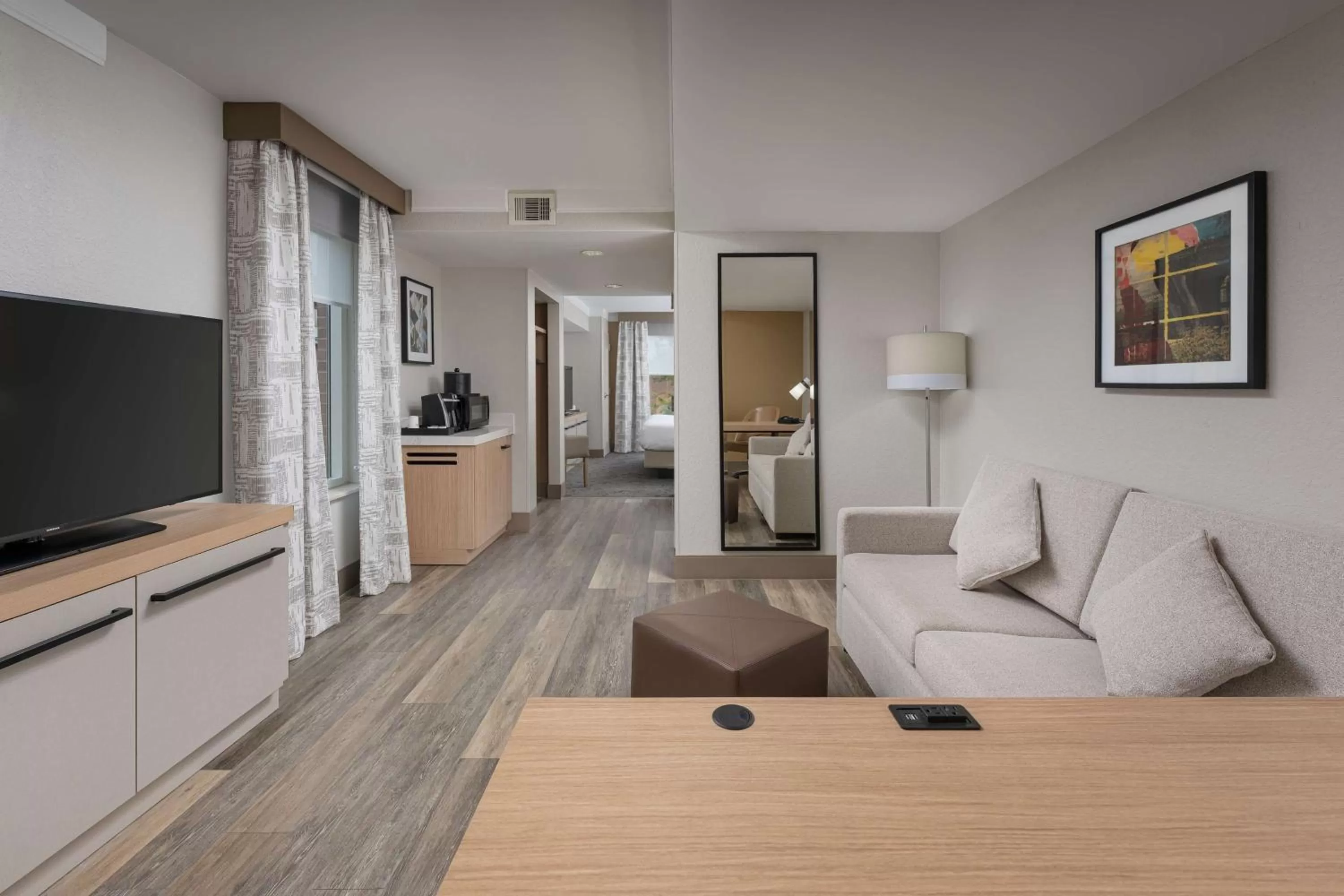 Living room in Hilton Garden Inn Chattanooga Downtown