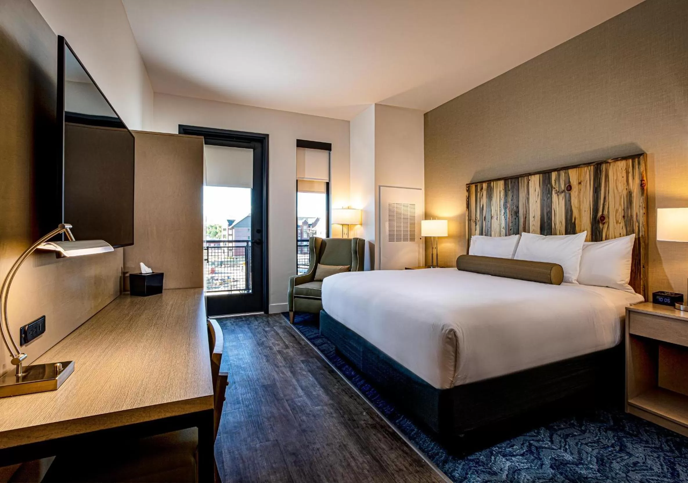 Bed in Hotel Maverick