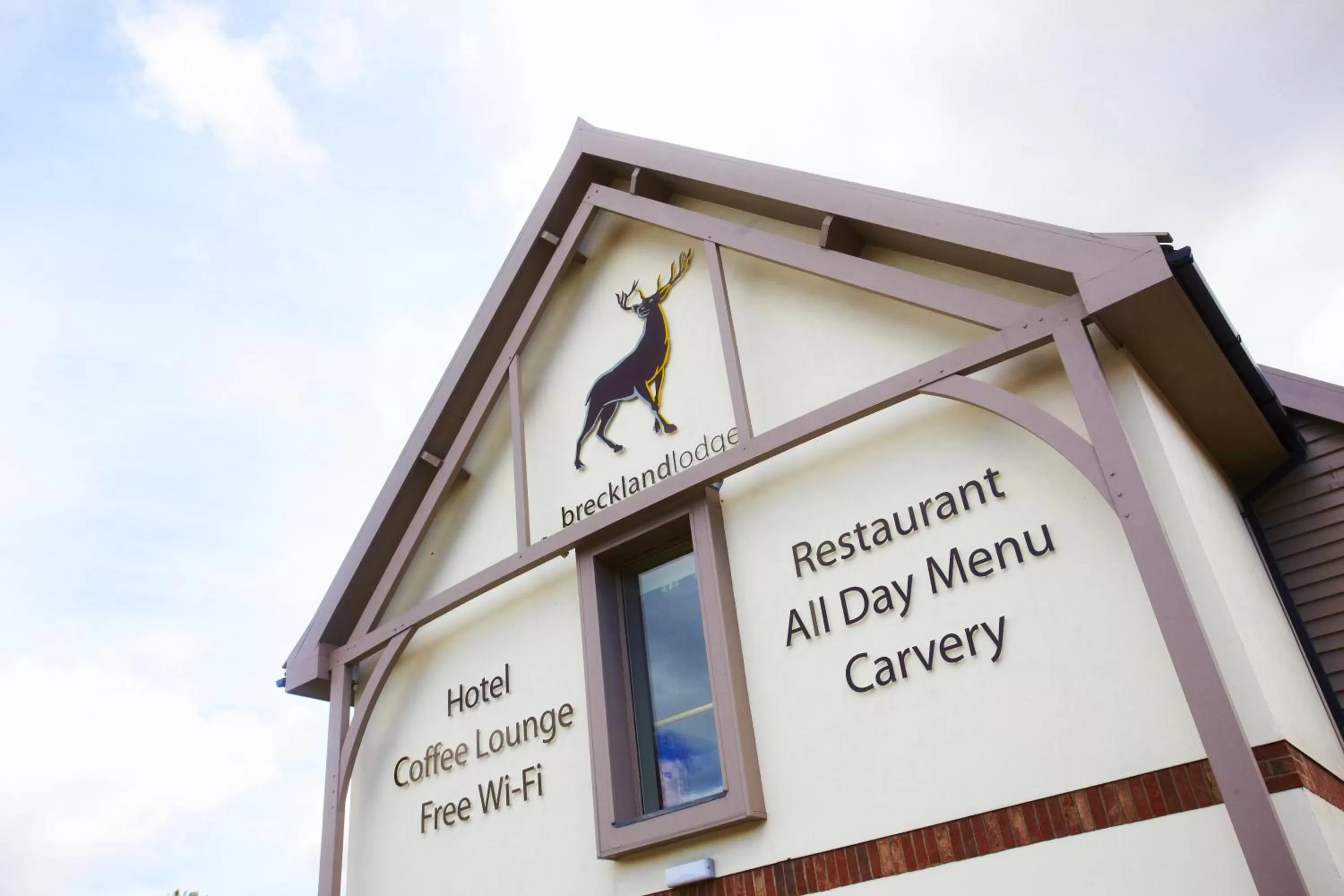 Facade/entrance, Property Logo/Sign in Breckland Lodge